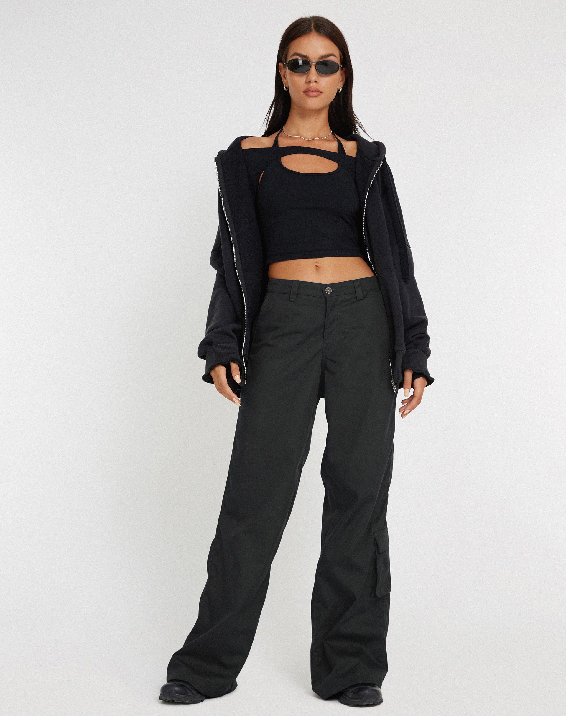 image de Blair Cargo Trousers in Dark Grey