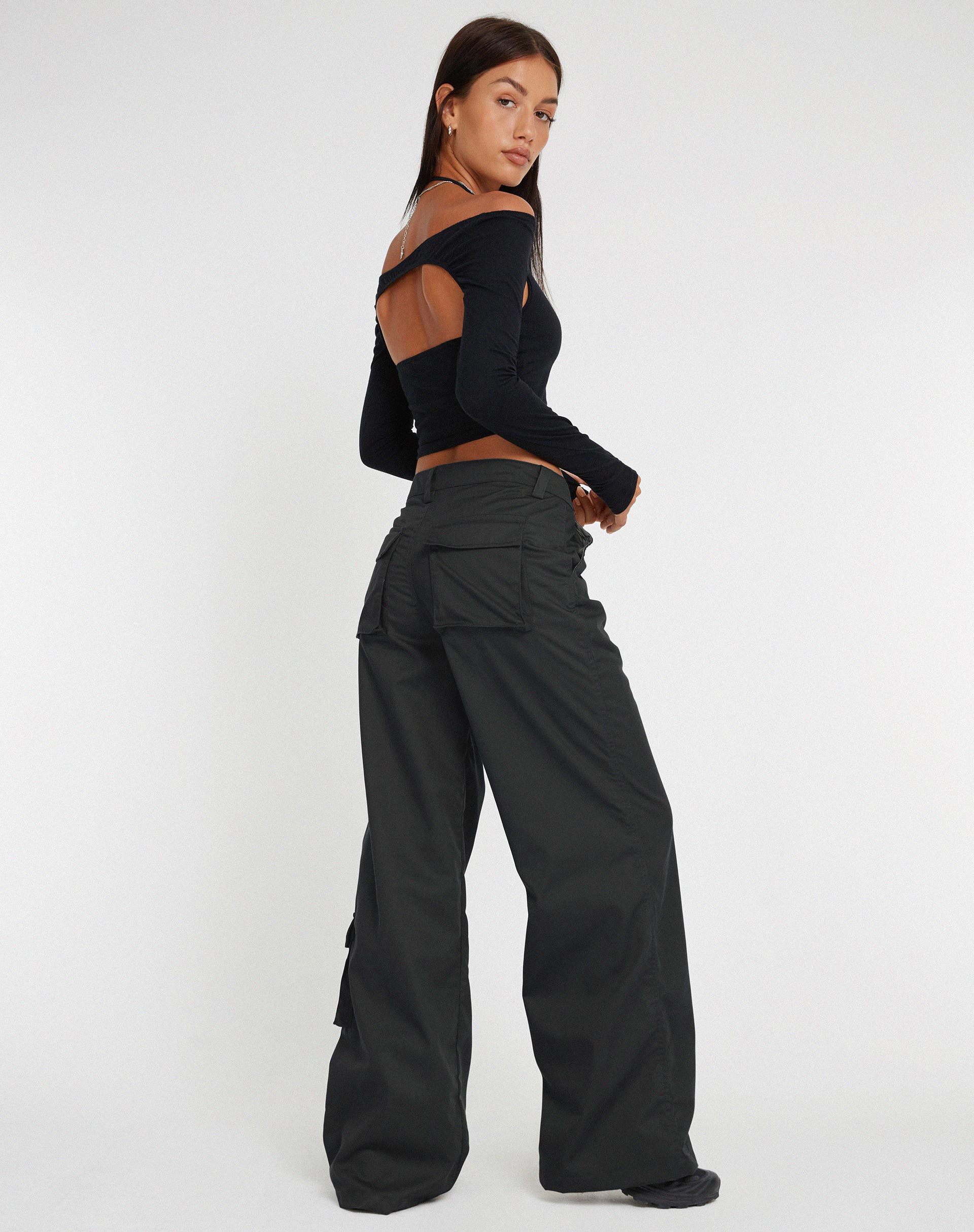 image de Blair Cargo Trousers in Dark Grey