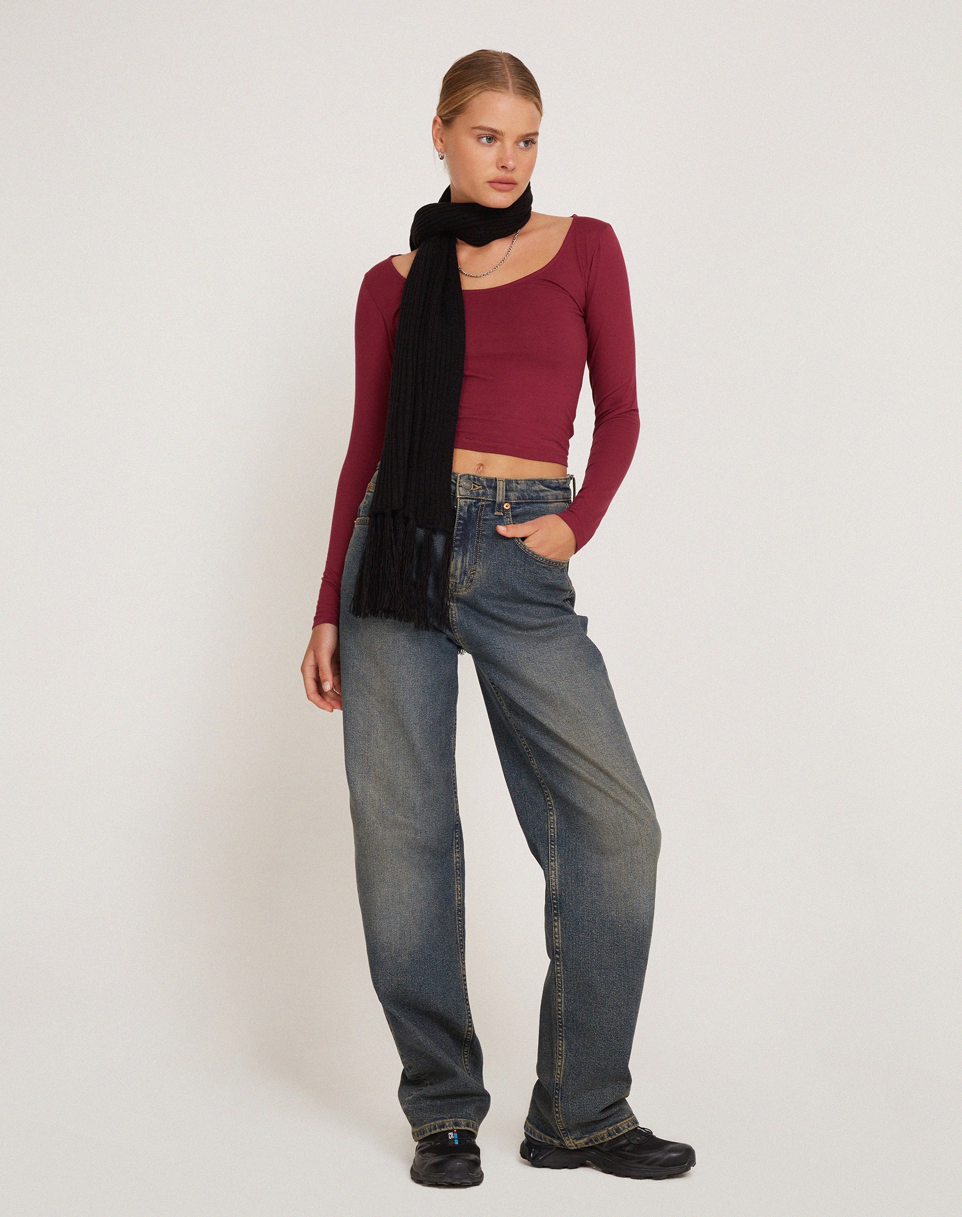 Image de Bonlo Long Sleeve Top in Plum