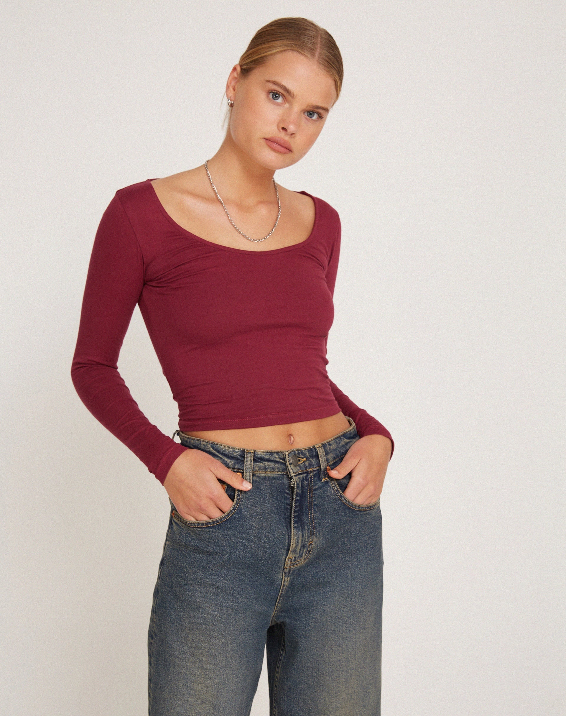 Image de Bonlo Long Sleeve Top in Plum
