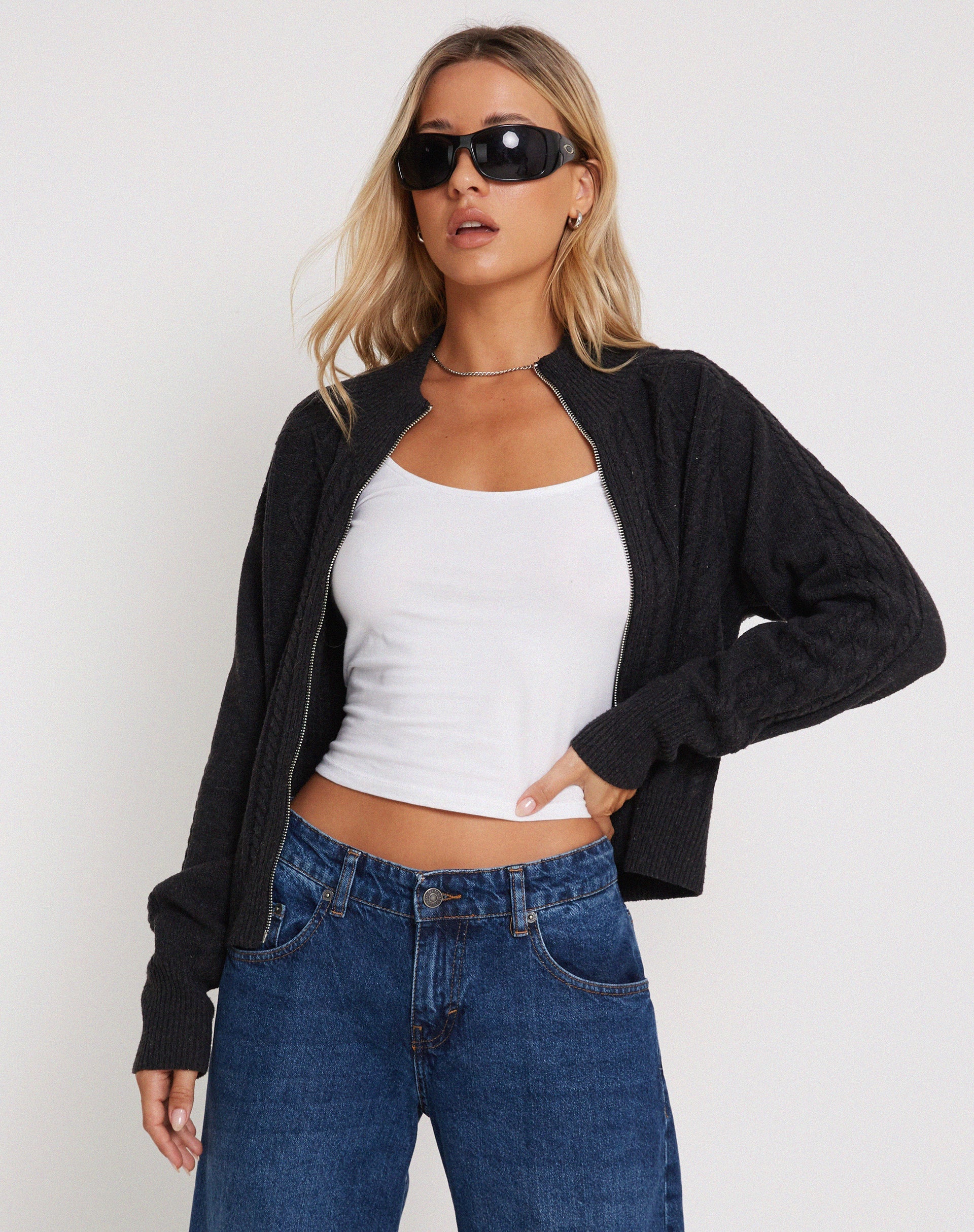 Image de Bonlo Long Sleeve Top in White