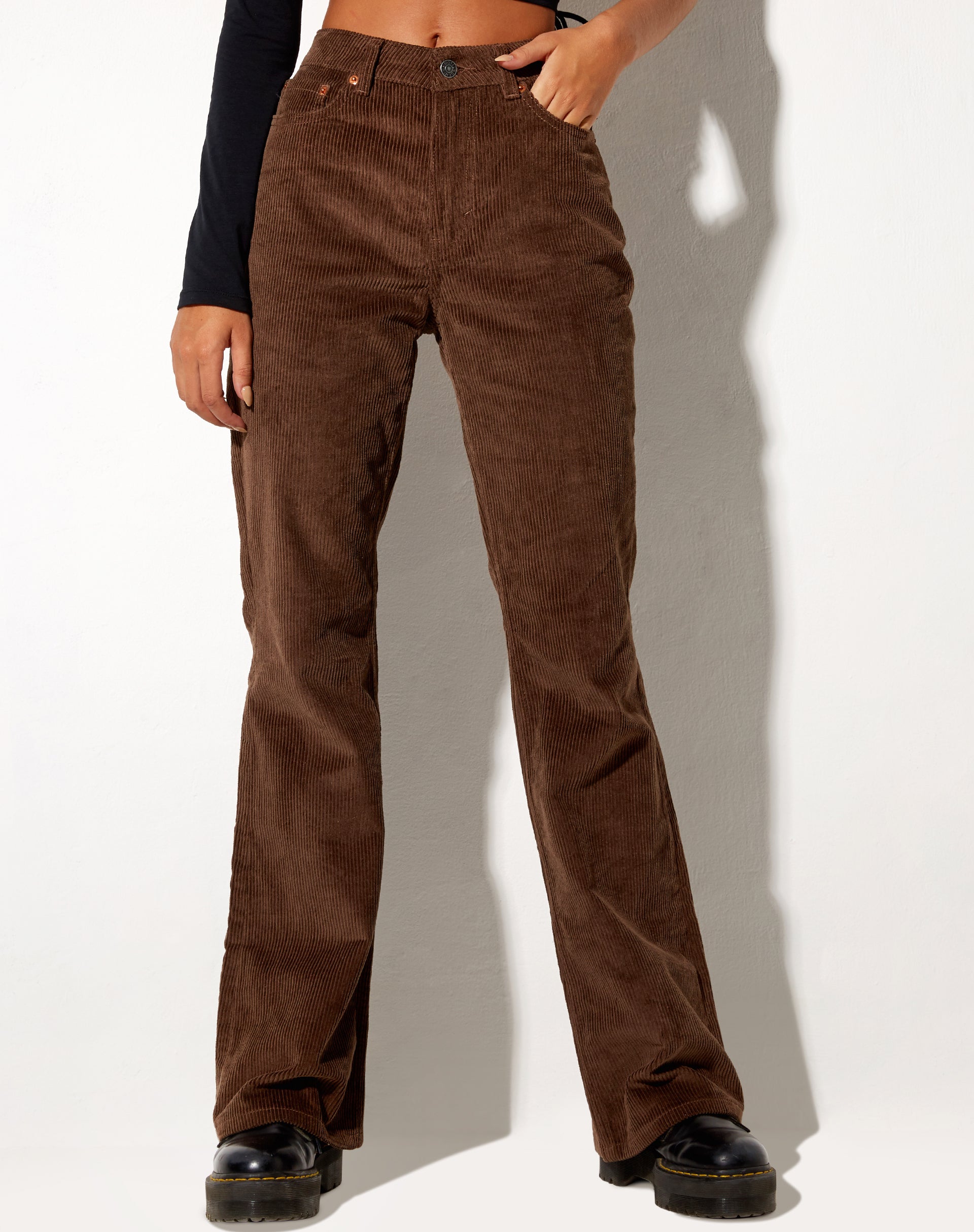 Image de Bootleg Jeans en Cord Rich Brown