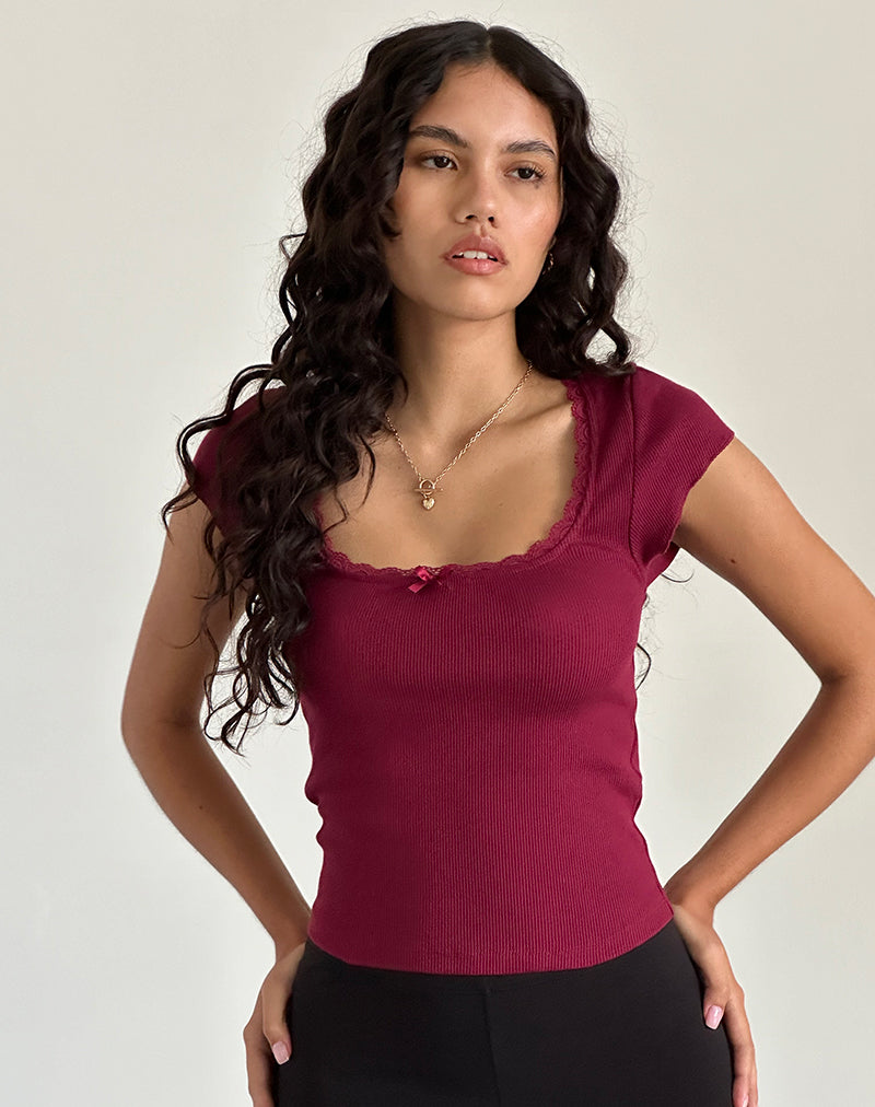 Image de Bovillo Cap Sleeve Top in Burgundy