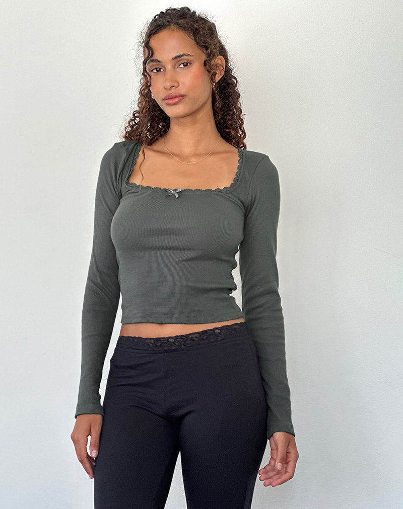Image de Bovita Long Sleeve Ribbed Top in Beluga Grey