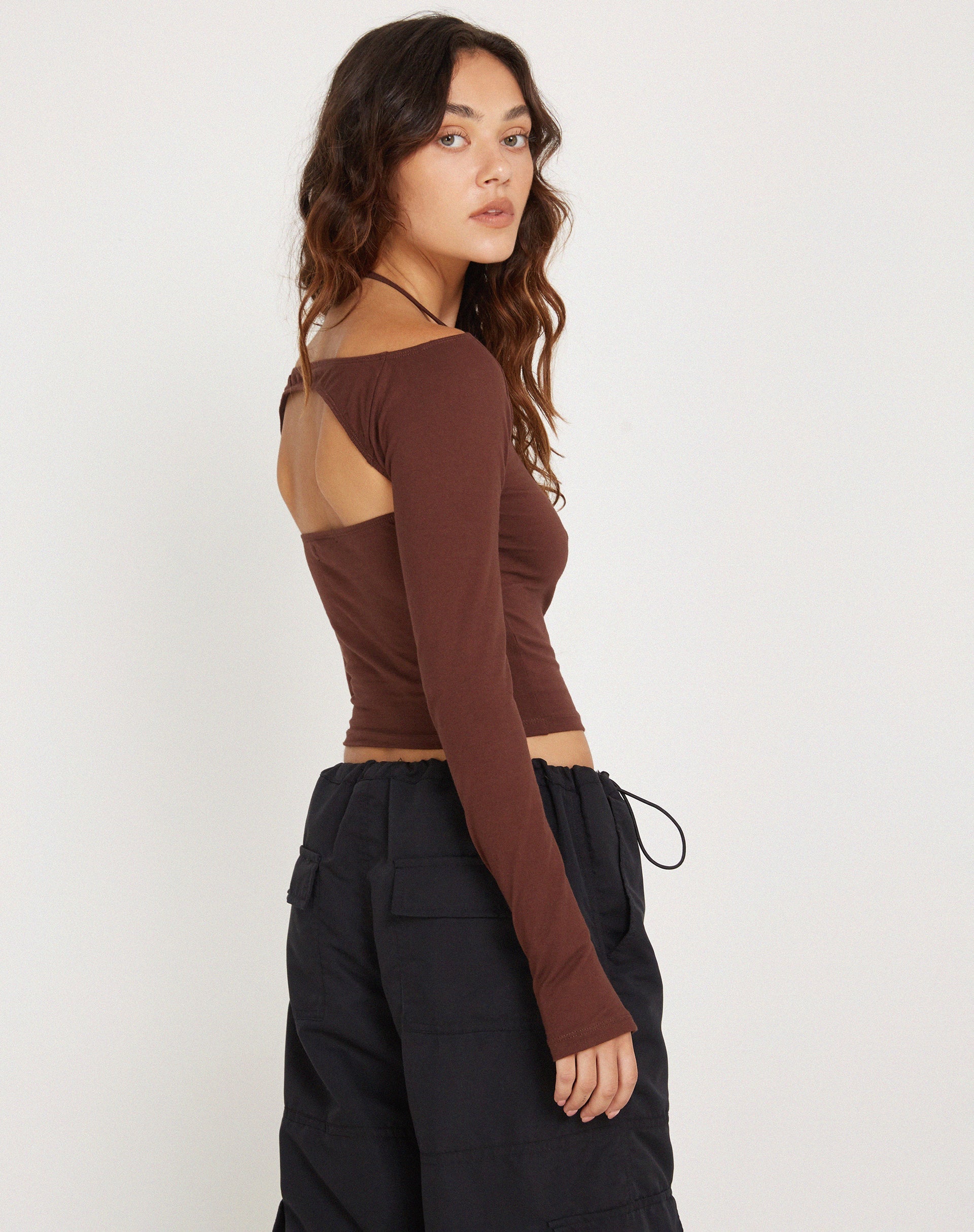 Image de Braja Long Sleeve Halterneck Top in Seal Brown