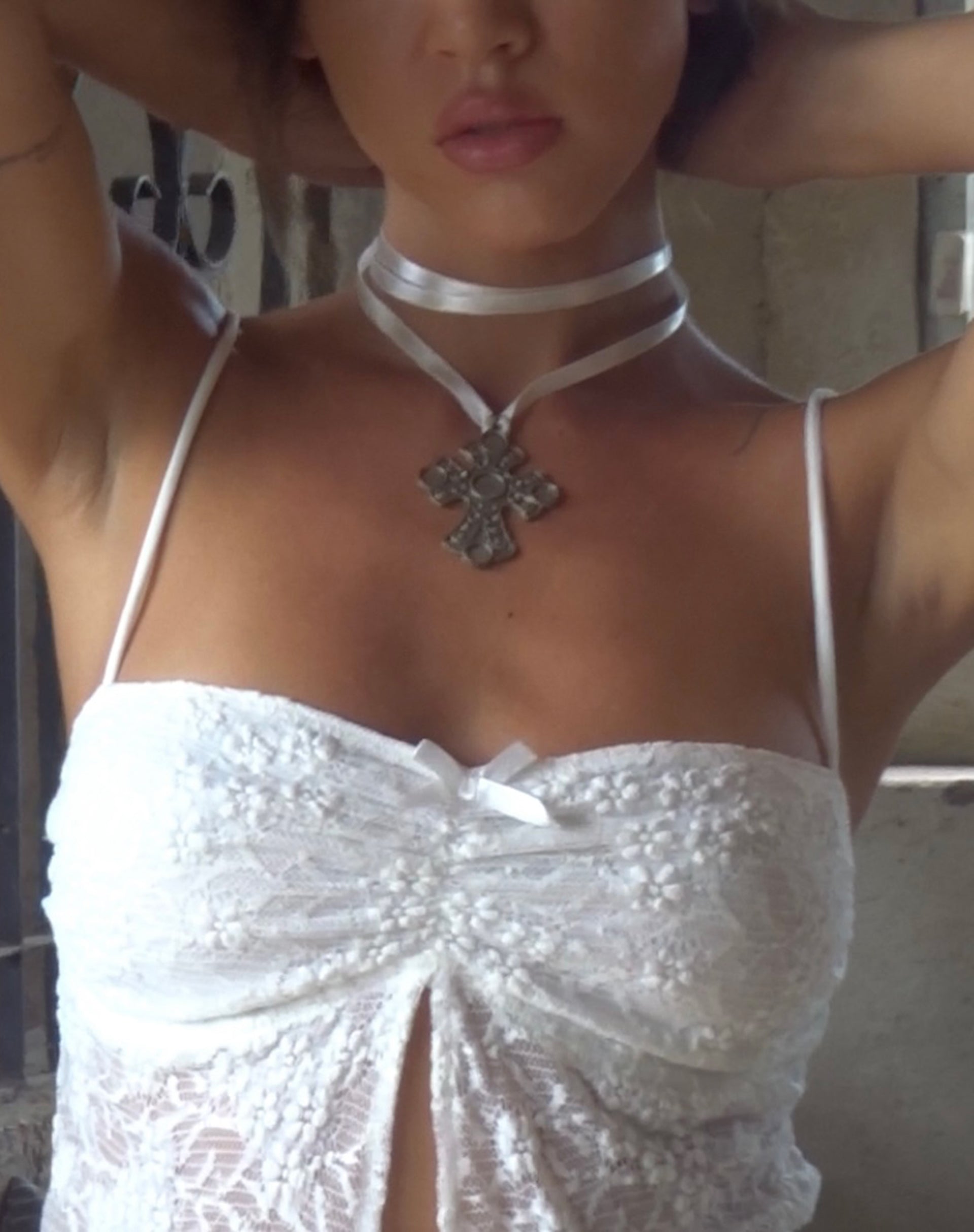 Image de Briony Butterfly Top in Lace Ivory