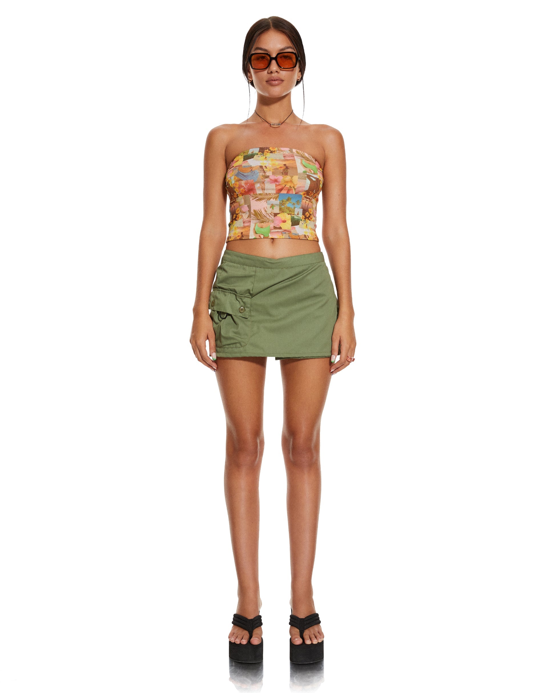 Image de MOTEL X BARBARA Top bandeau Shae dans un collage tropical des années 90