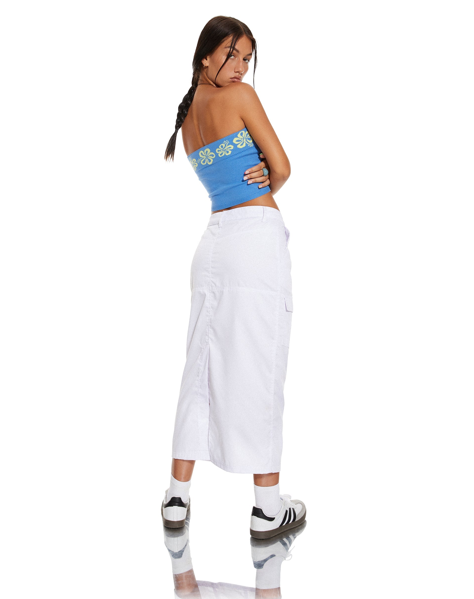 Image de MOTEL X BARBARA Delina Crop Top in Blue Hibiscus