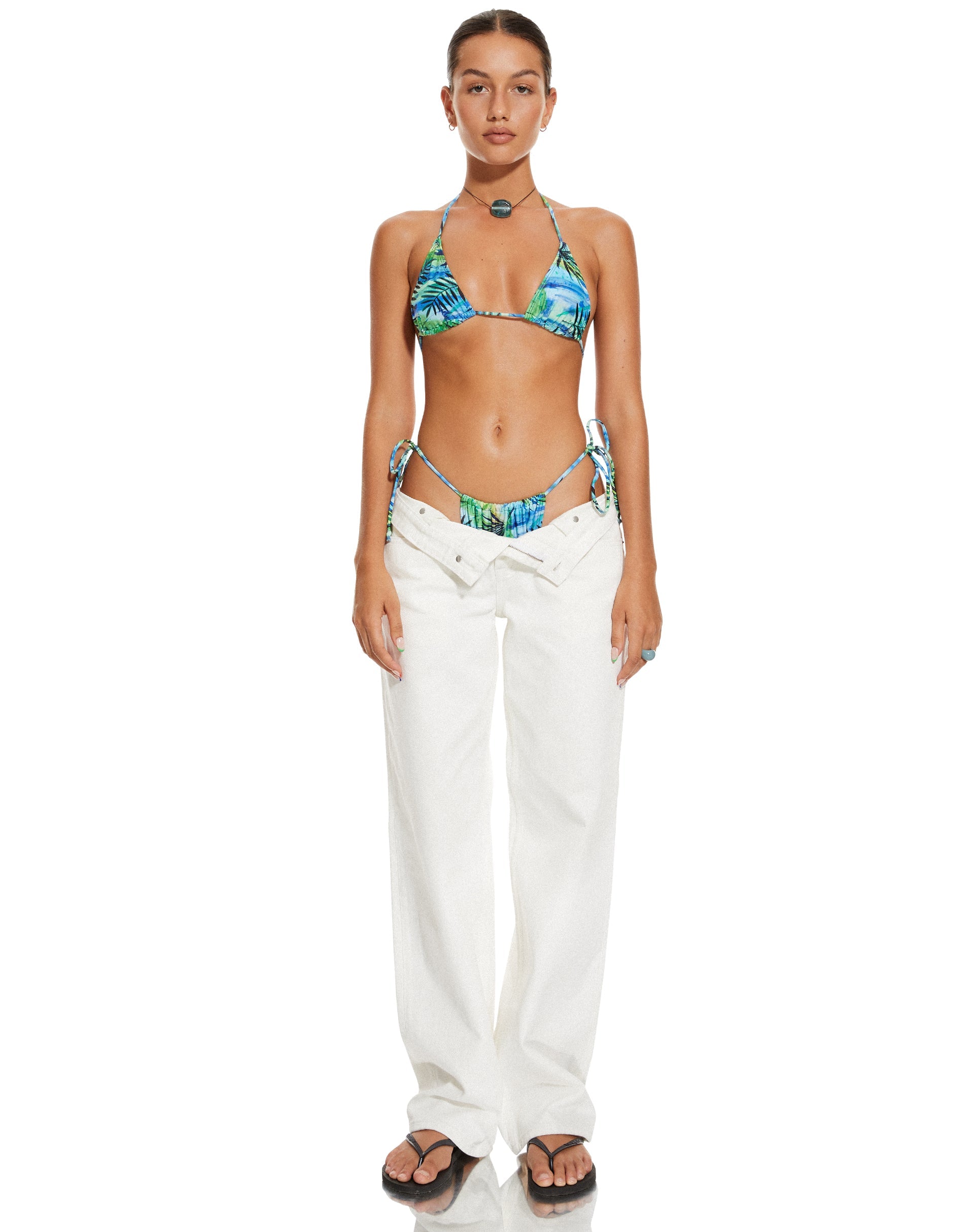 Image de MOTEL X BARBARA Bas de bikini Leyna en palmier tropical
