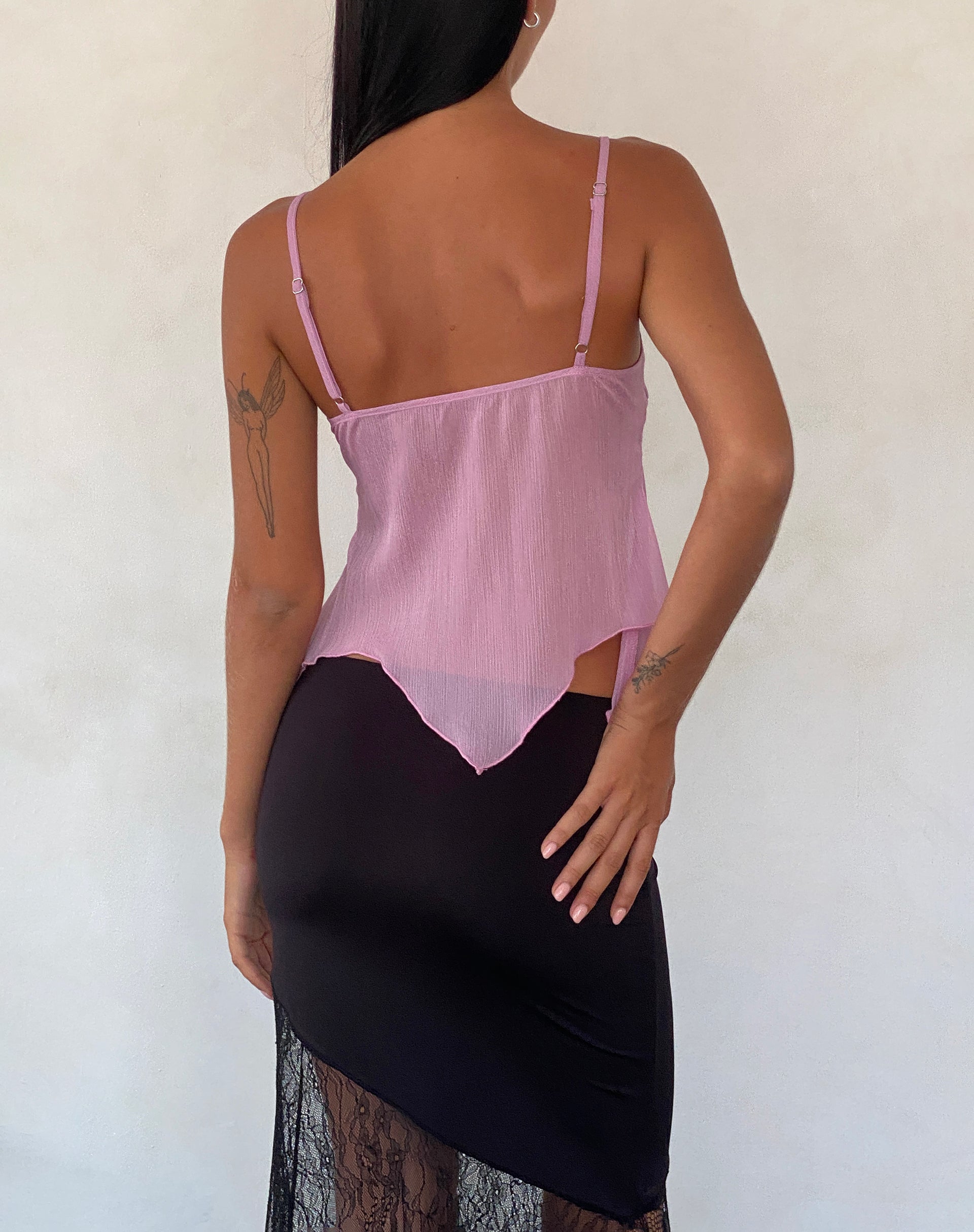 Image de Carmeline Longline Cami Top in Shimmer Pink