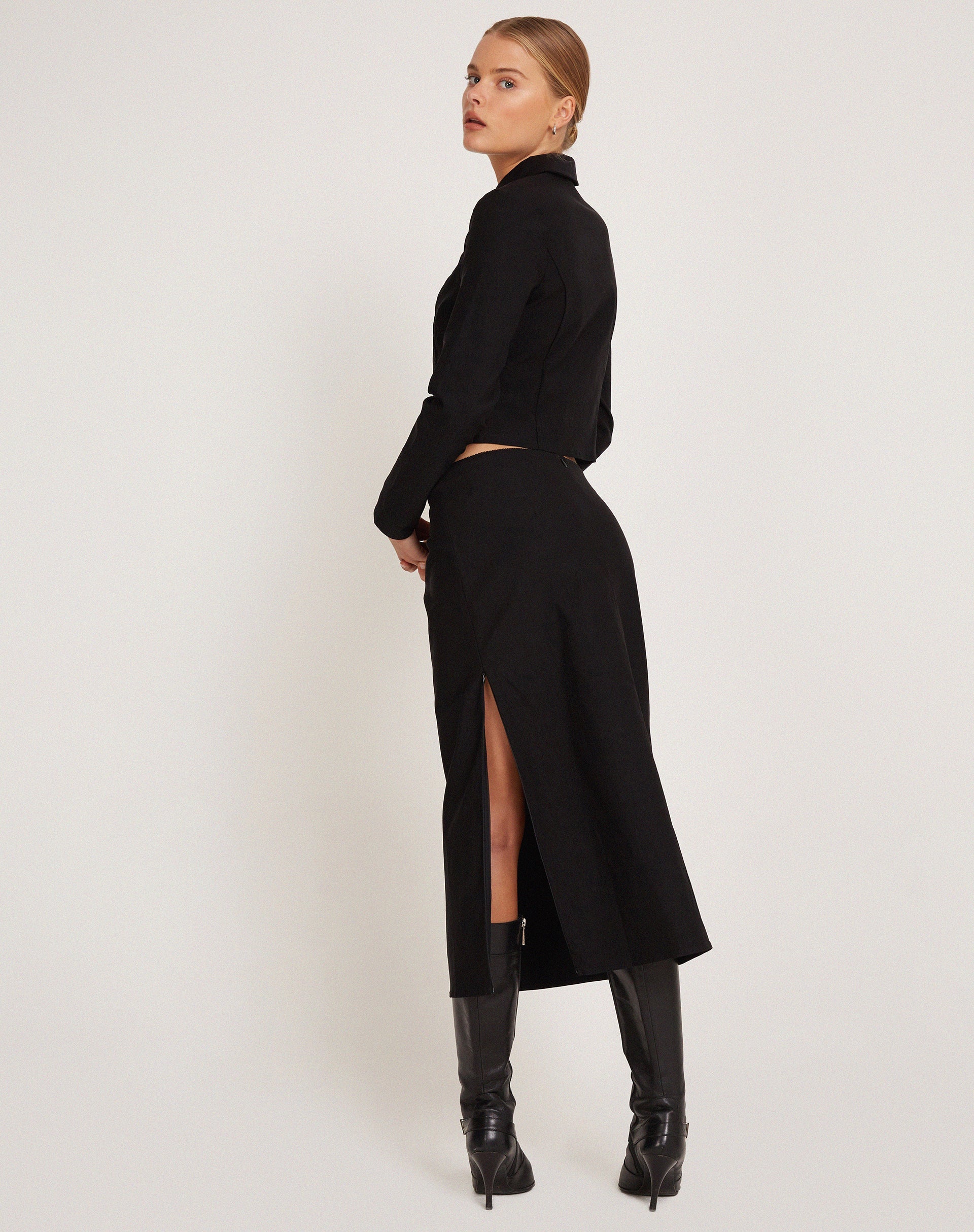 Image de la veste courte Carson en noir