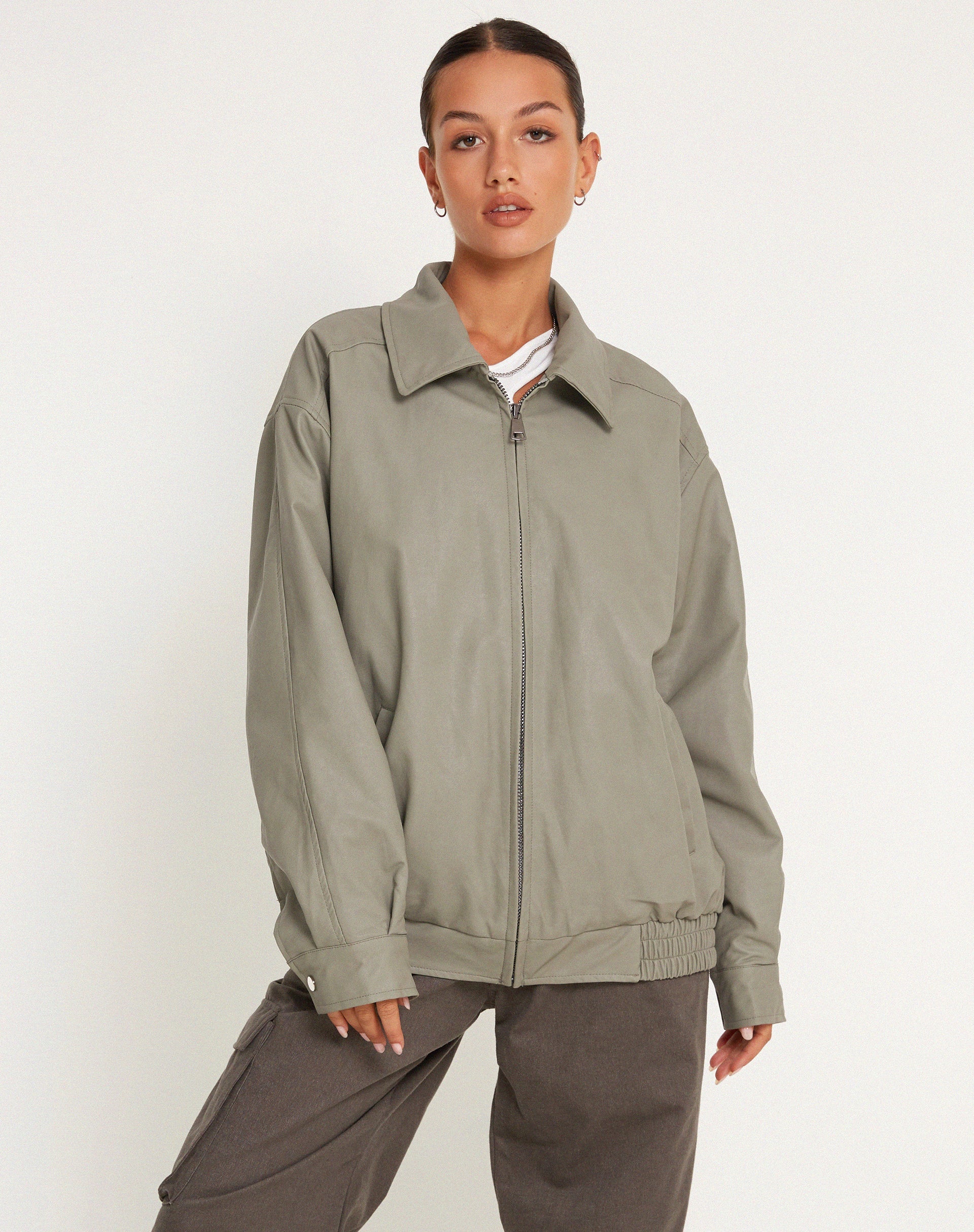 Image de la veste Cavita en PU gris