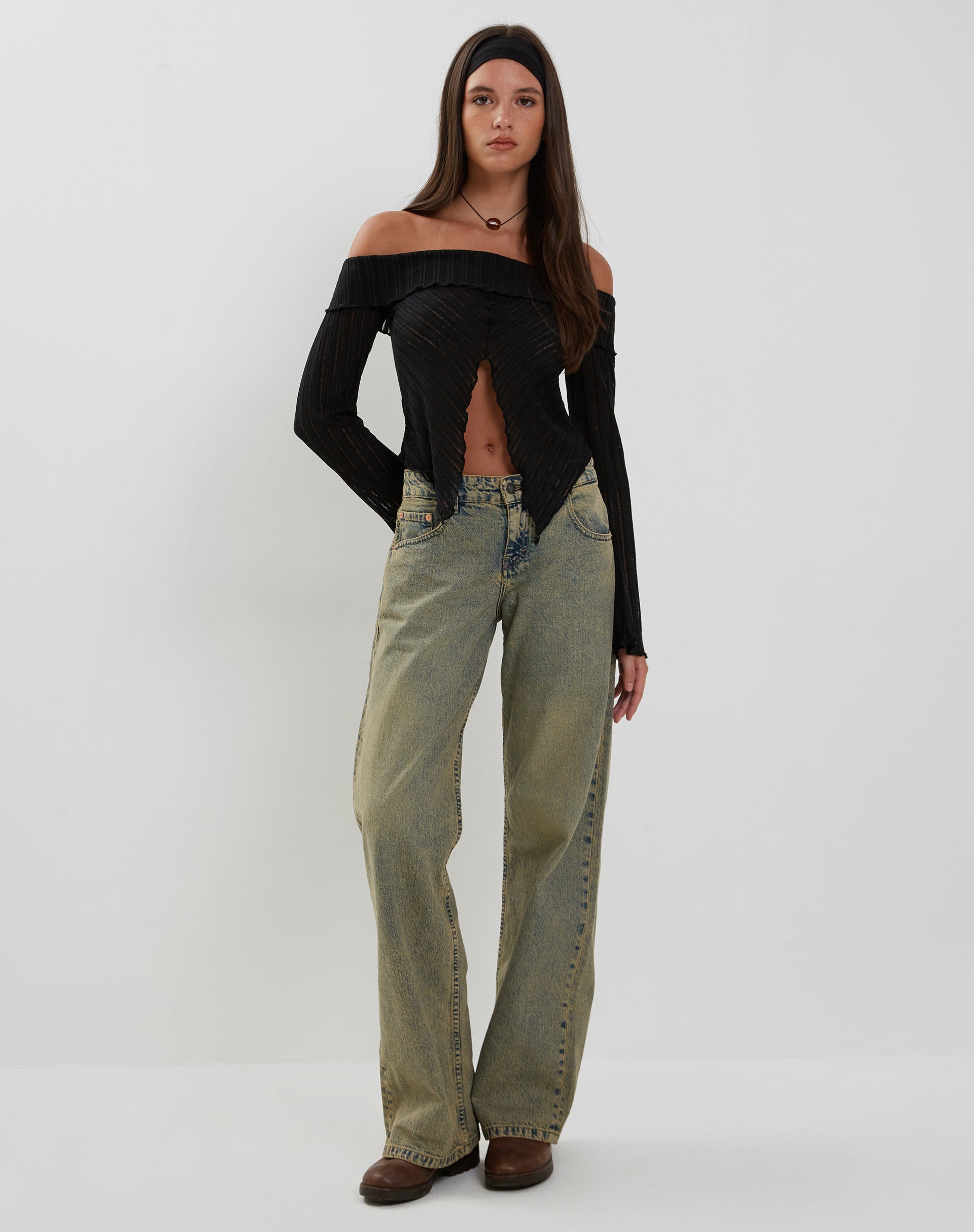 Image de Celeste Butterfly Bardot Top in Black