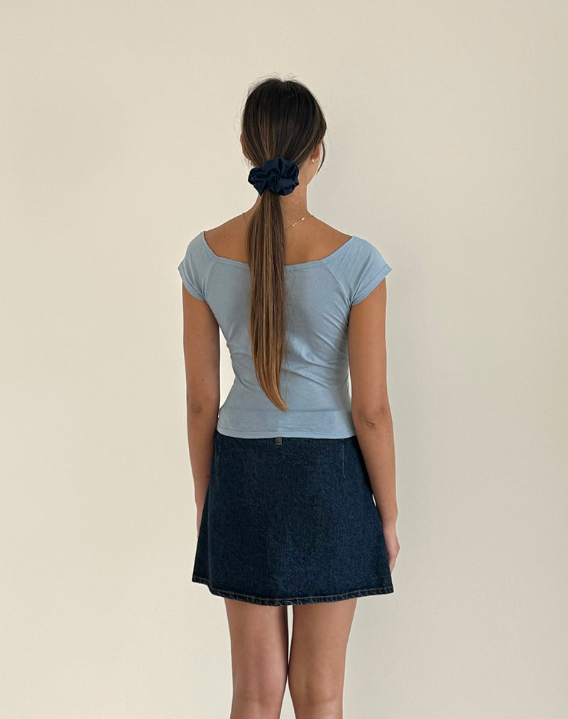 image de Charya Off Shoulder Top in Nantucket Blue