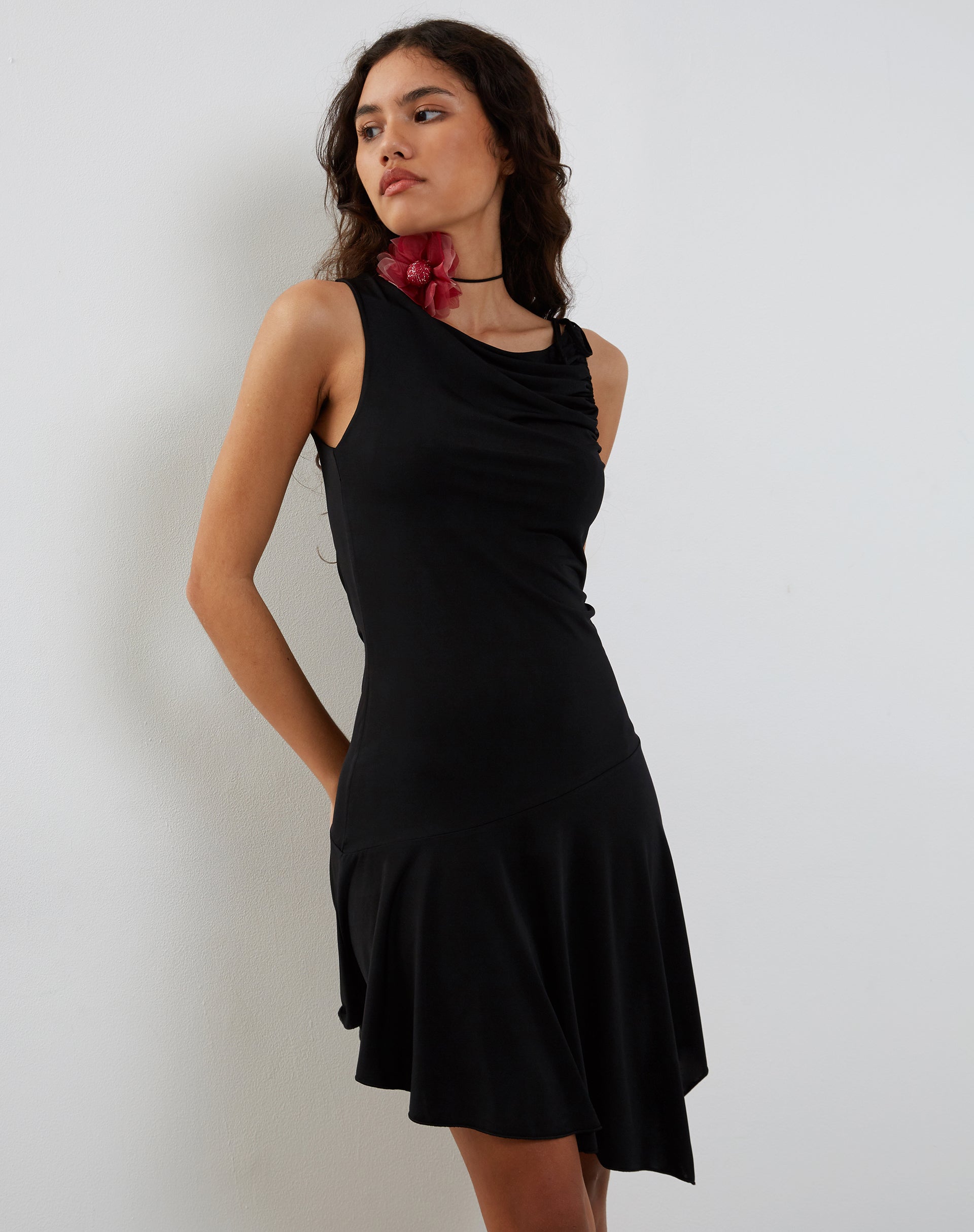 Image de Chaya Slinky Mini Dress in Black