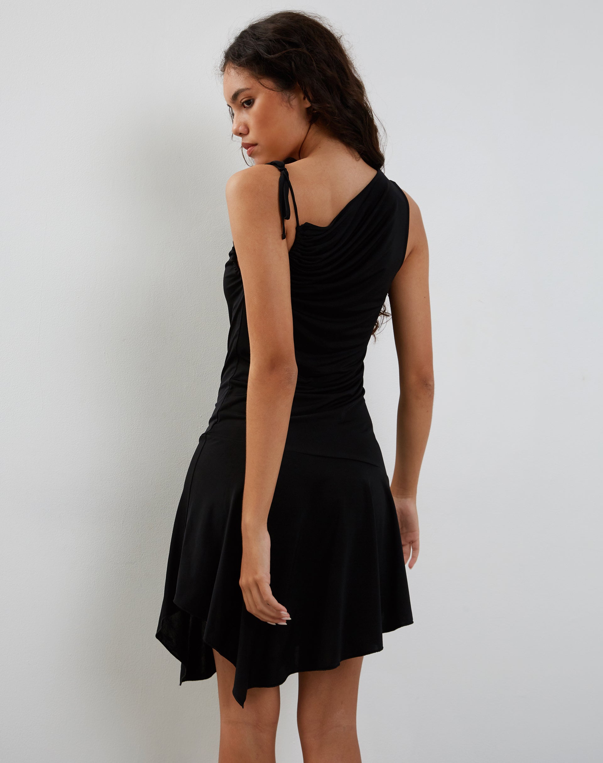 Image de Chaya Slinky Mini Dress in Black
