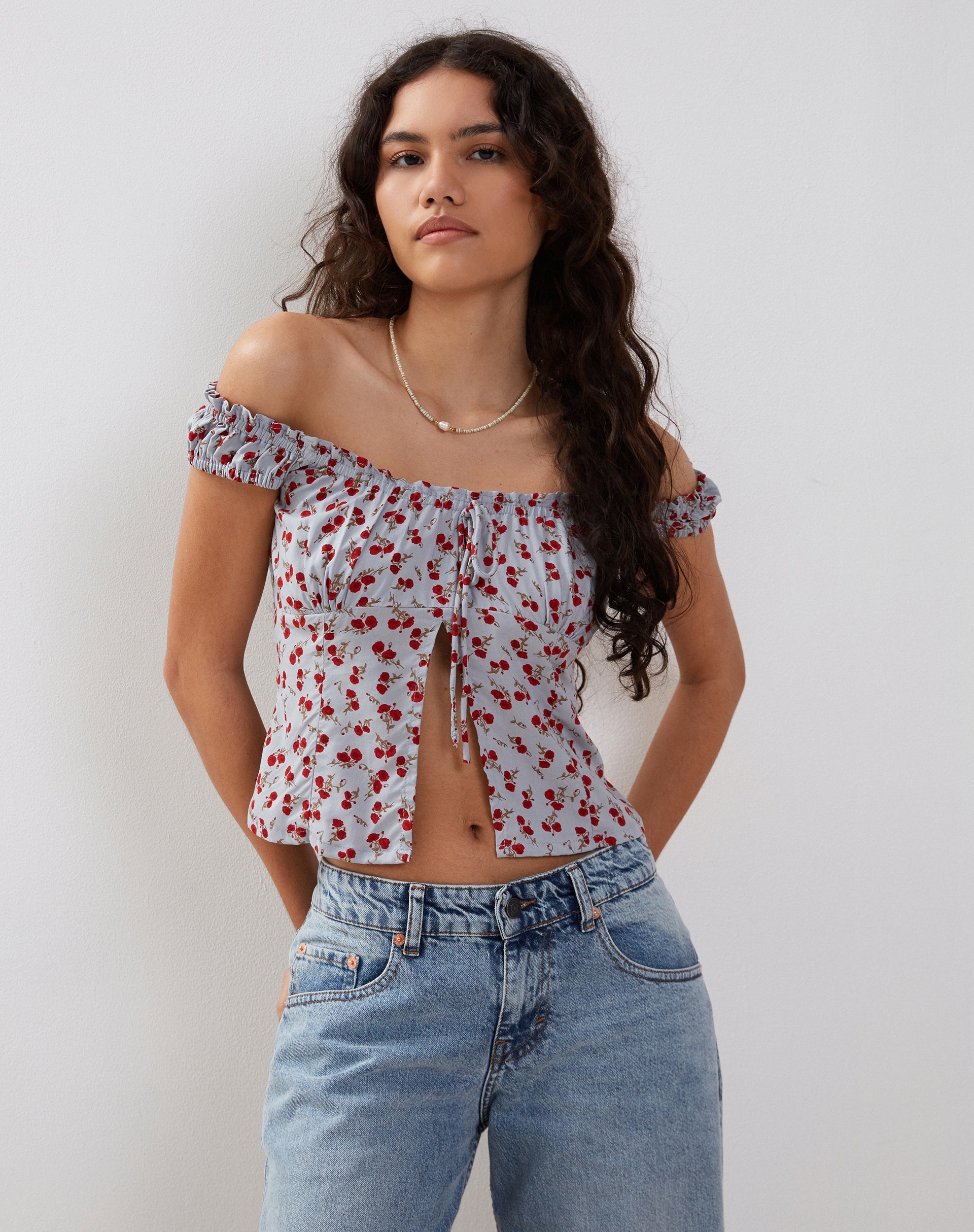 Image de Citra Bardot Frill Top in Blue Floral Ditsy