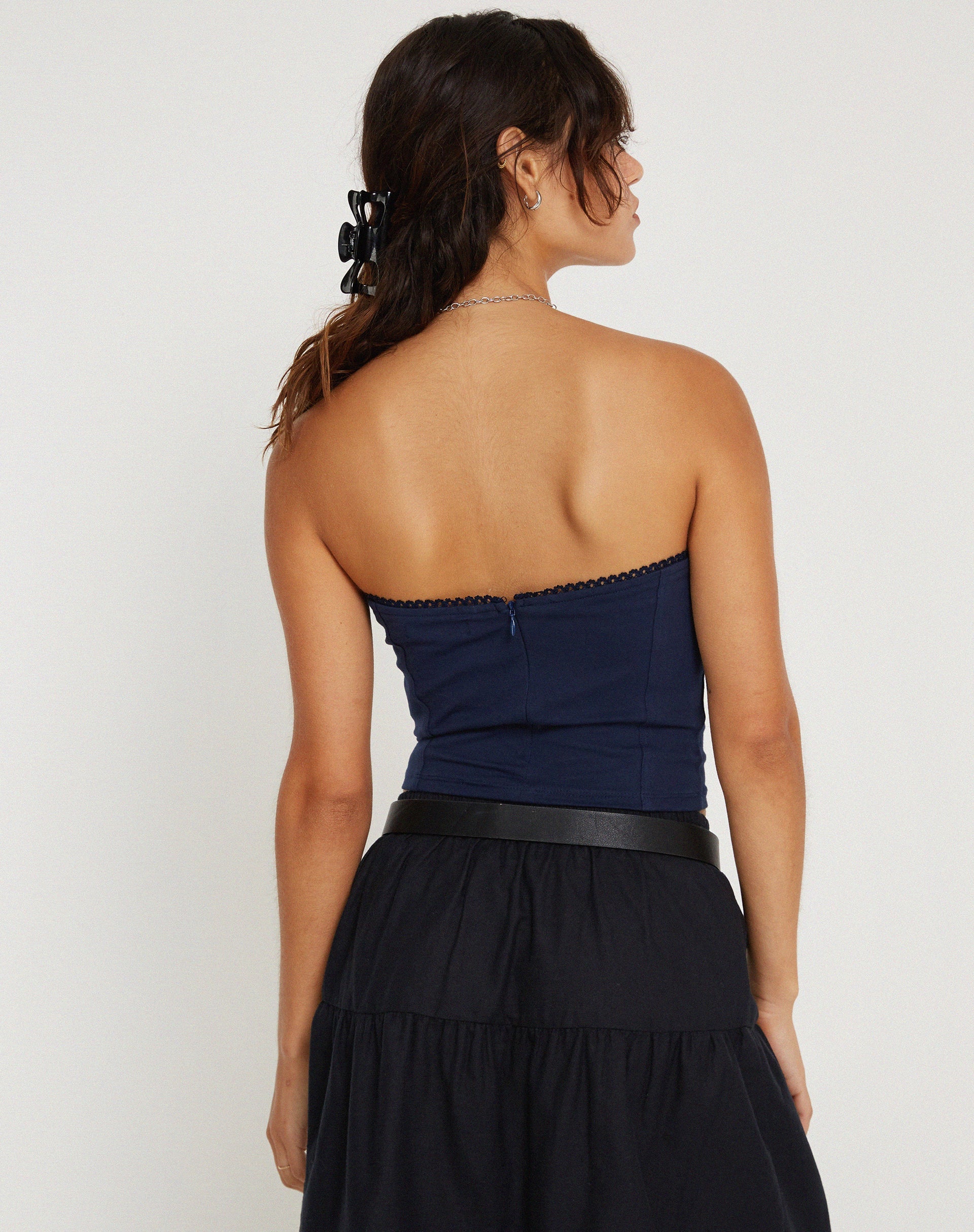 image de Clyde Embroidered Bandeu Top in Navy Flower Butterfly Emb