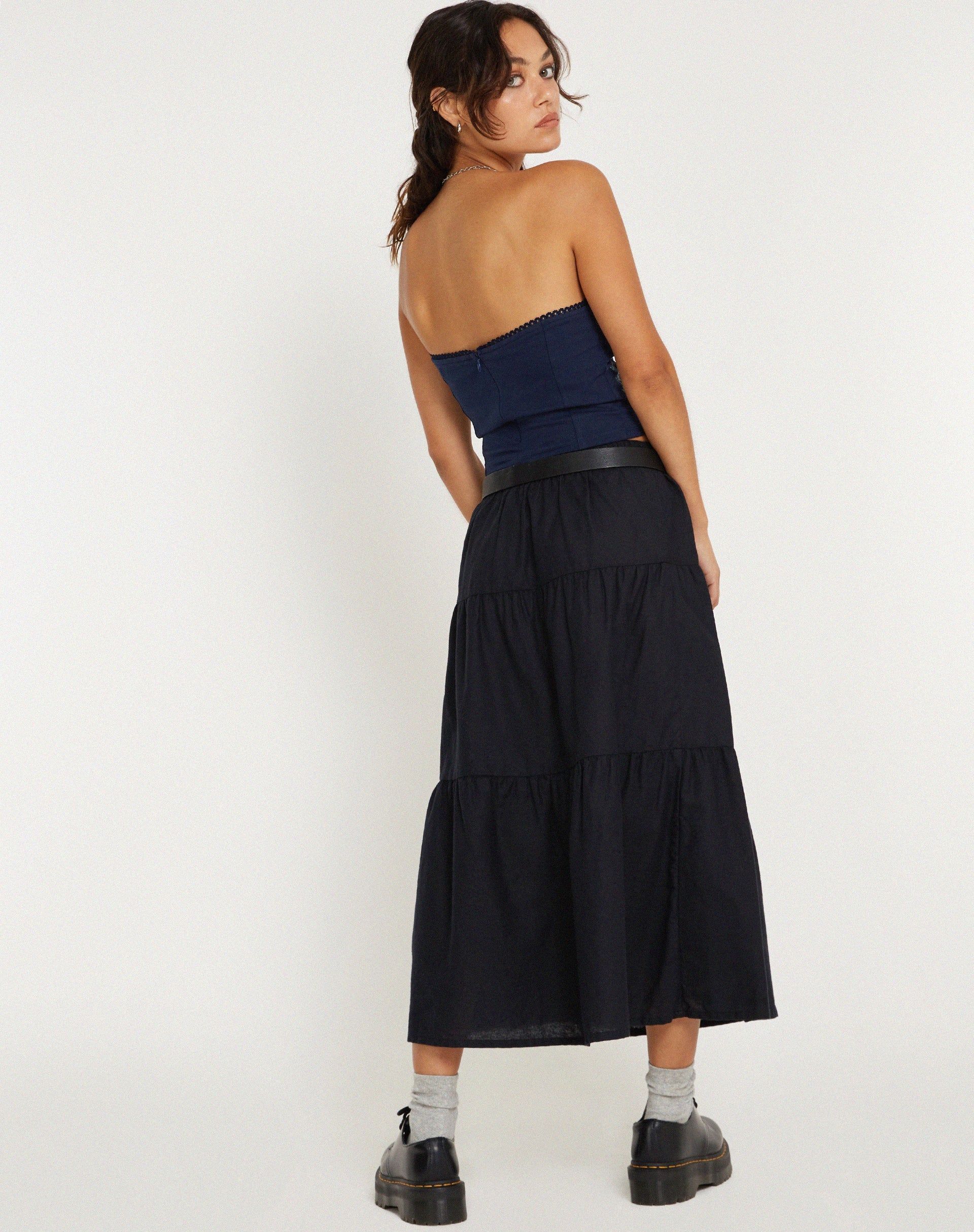 image de Clyde Embroidered Bandeu Top in Navy Flower Butterfly Emb