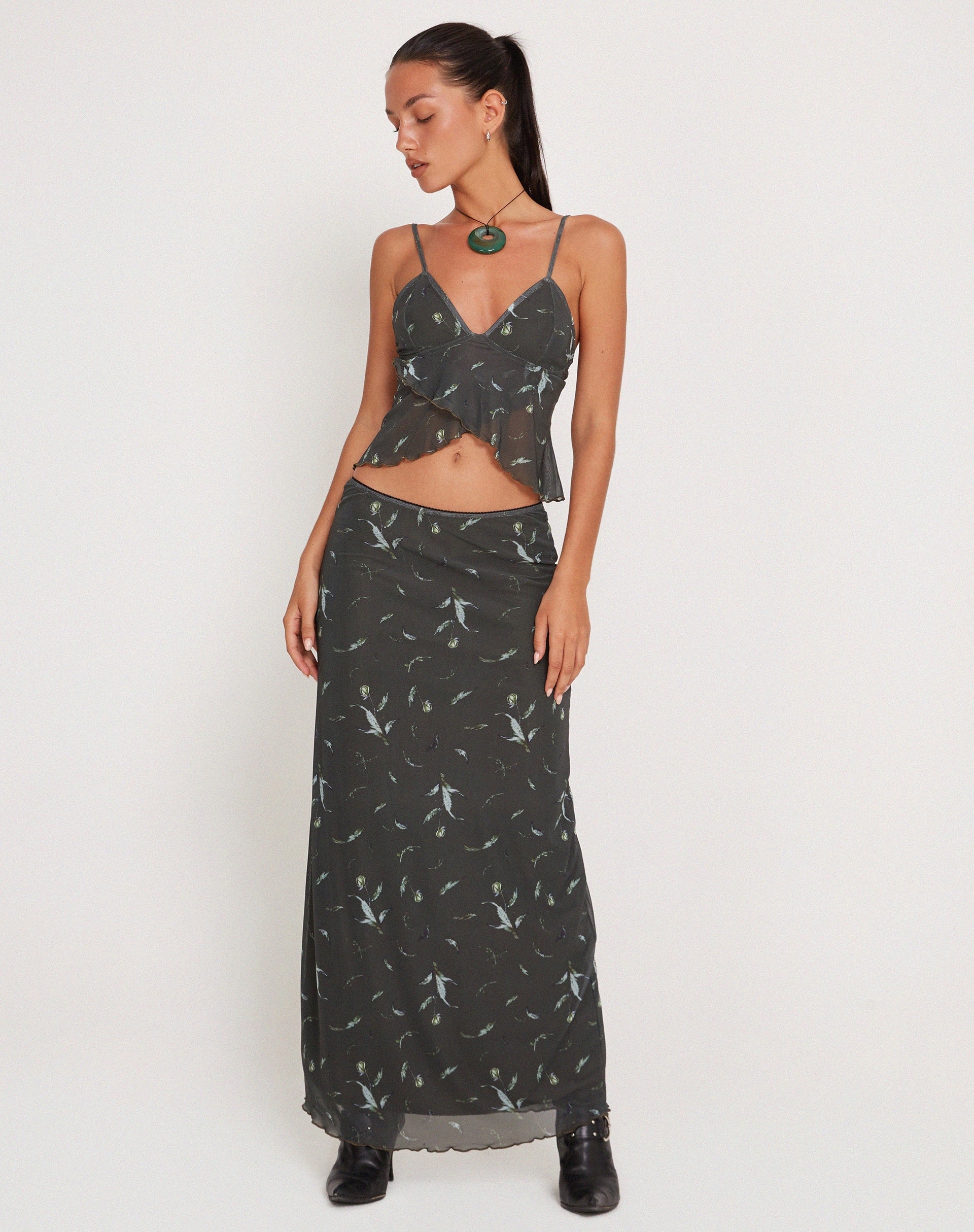 Image de Cojira Mesh Butterfly Top in Floral Khaki Silhouette