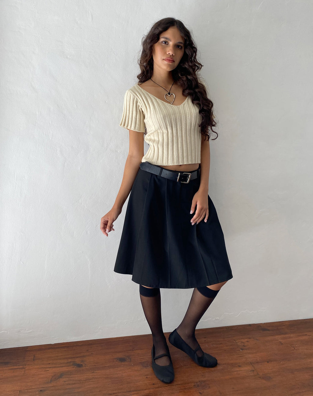 Jupe plissée longueur genou Colette, noir Tailoring