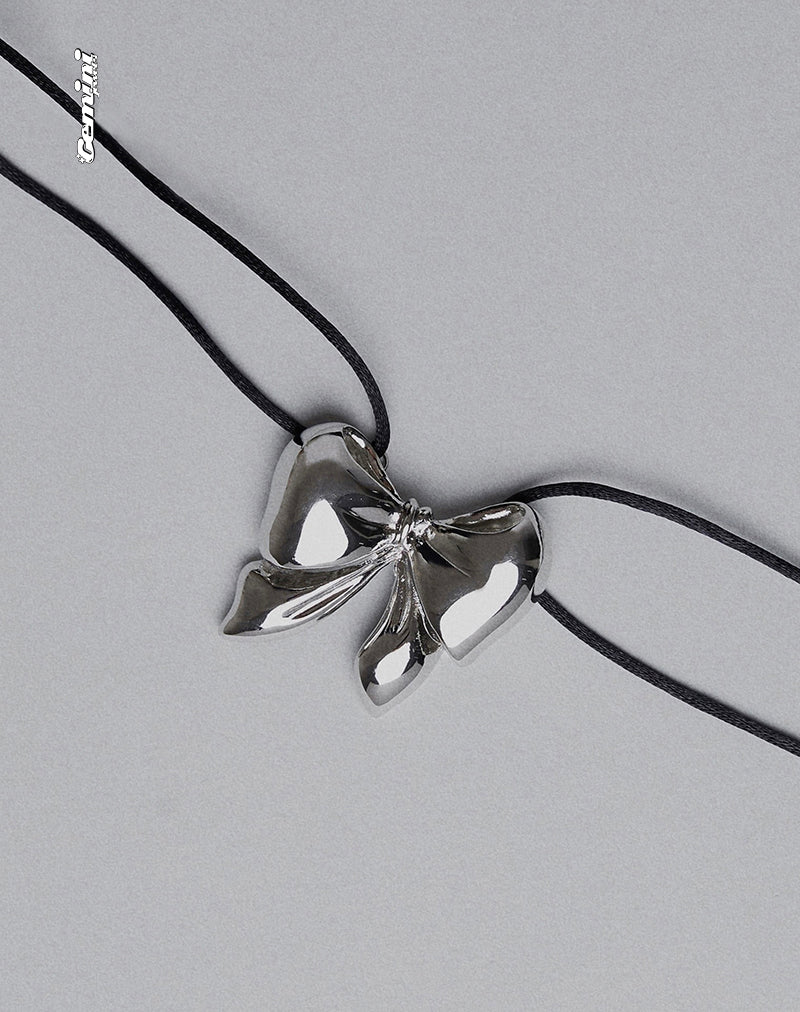 Collier à gros nœuds en corde Colette par Gemini Jewels