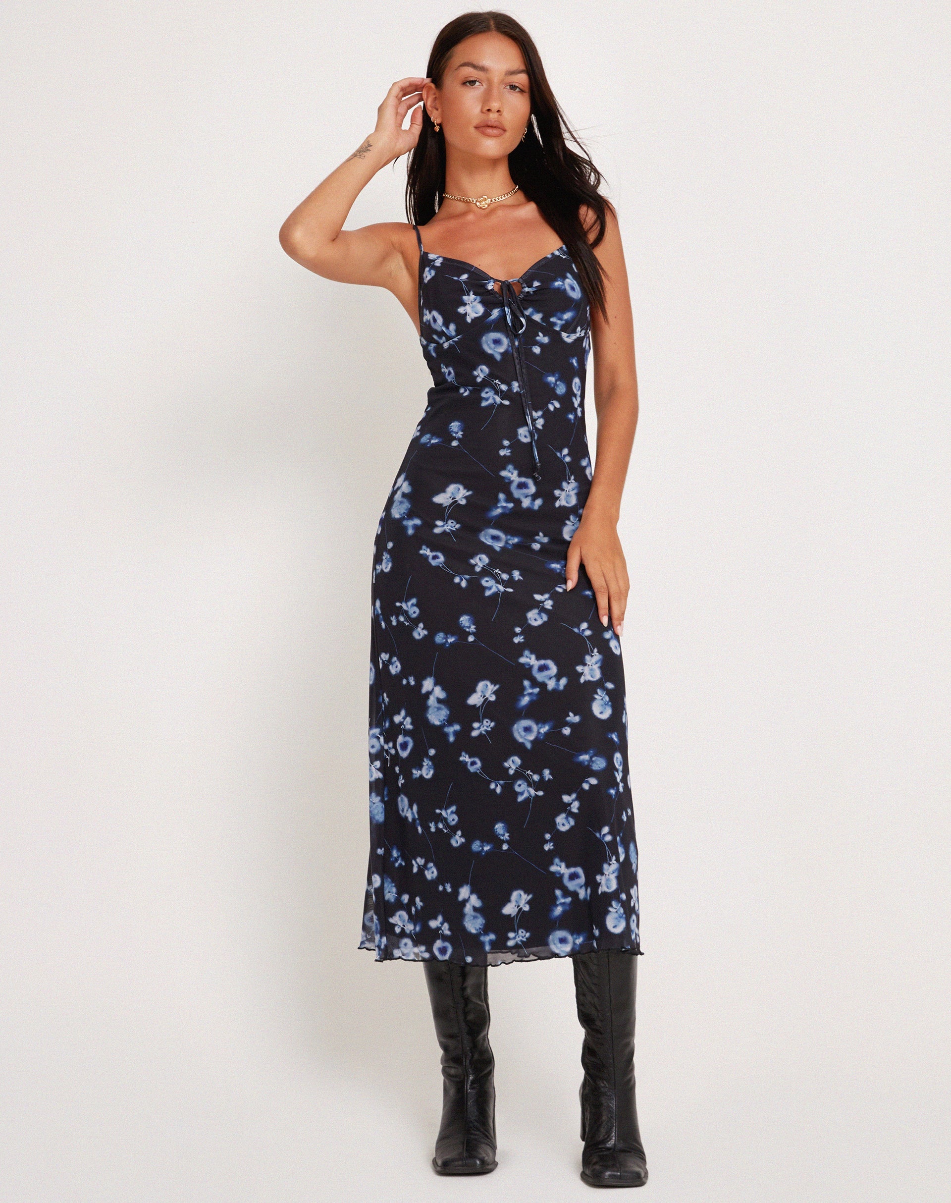 Image de Coya Maxi Dress in Mesh Navy Diffused Floral