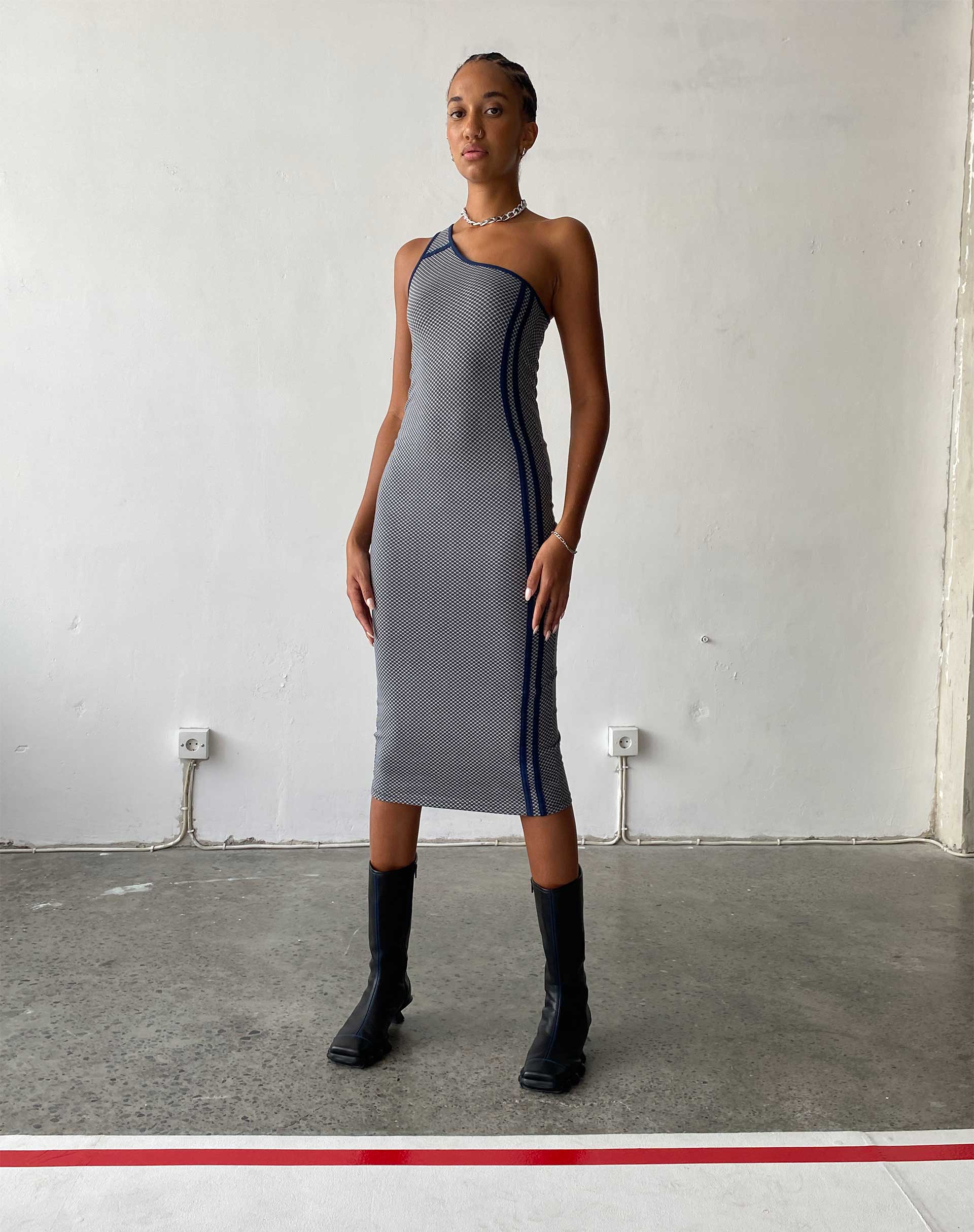 Image de Cresida One Shoulder Midi Dress in Grey Navy Sporty Micro Spot