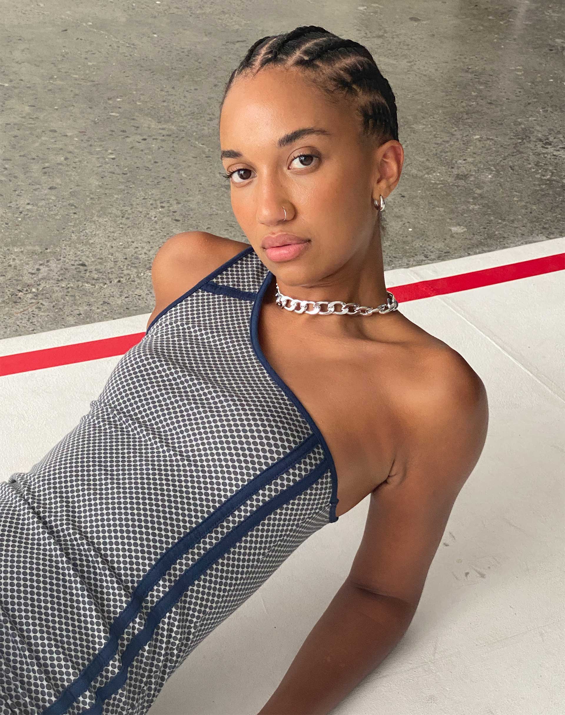 Image de Cresida One Shoulder Midi Dress in Grey Navy Sporty Micro Spot