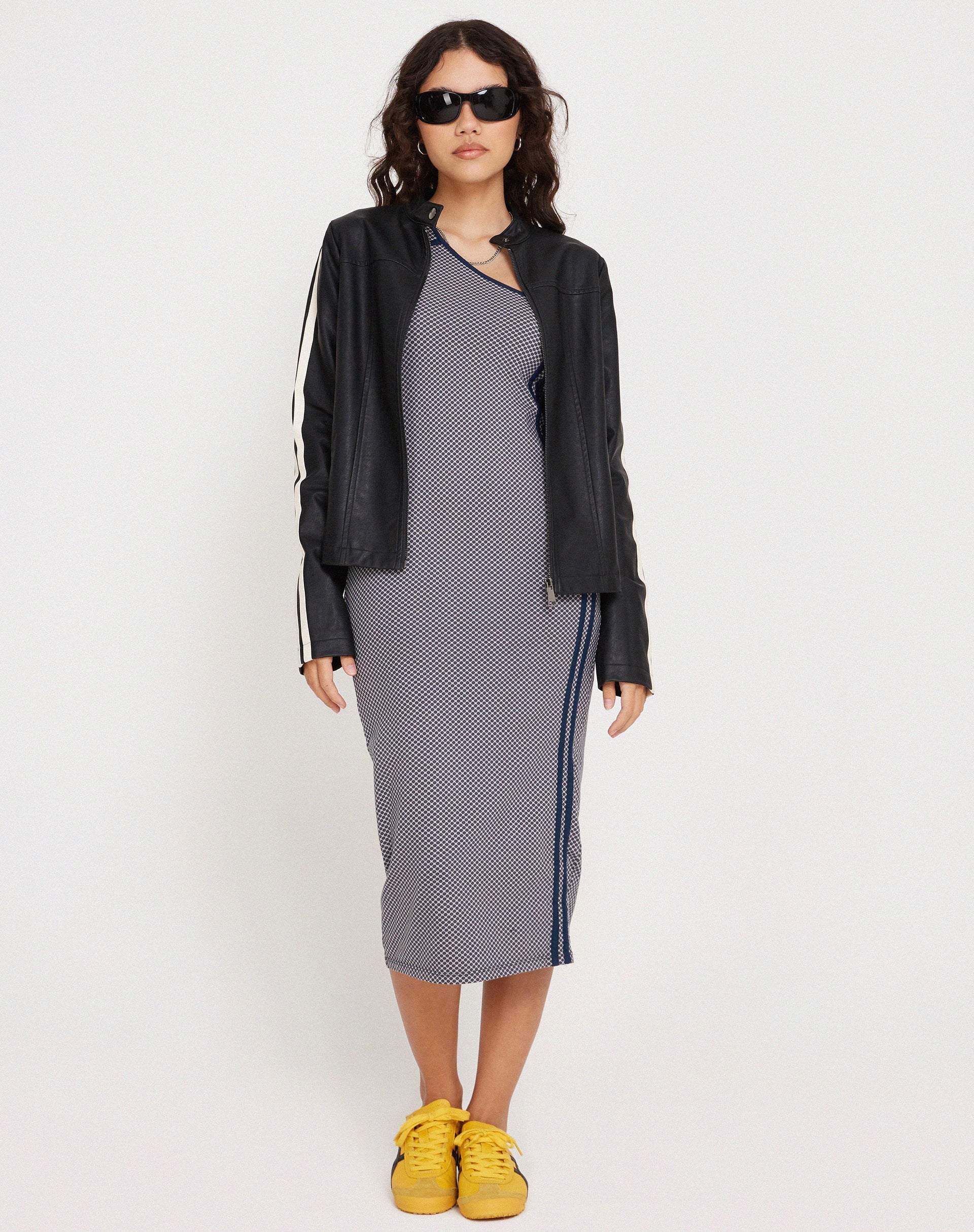 Image de Cresida One Shoulder Midi Dress in Grey Navy Sporty Micro Spot