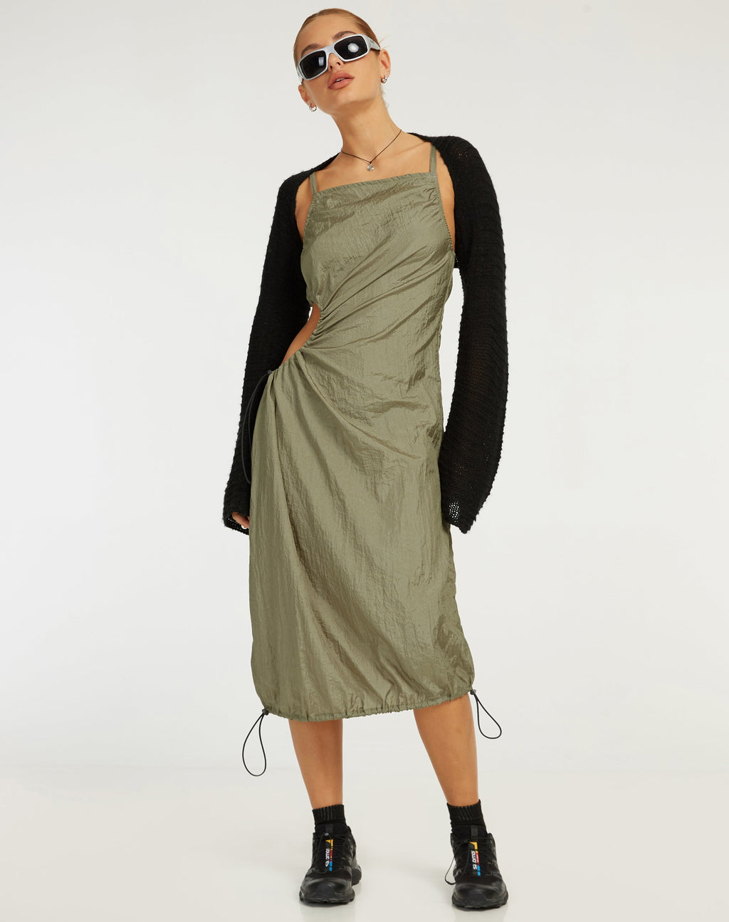Daichi - Robe midi à découpes en vert argenté