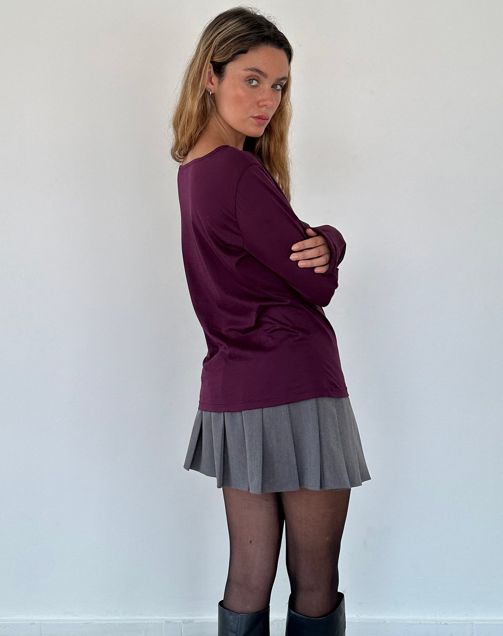 Image de Damon Baggy Long Sleeve Top in Oxblood Tissue Jersey