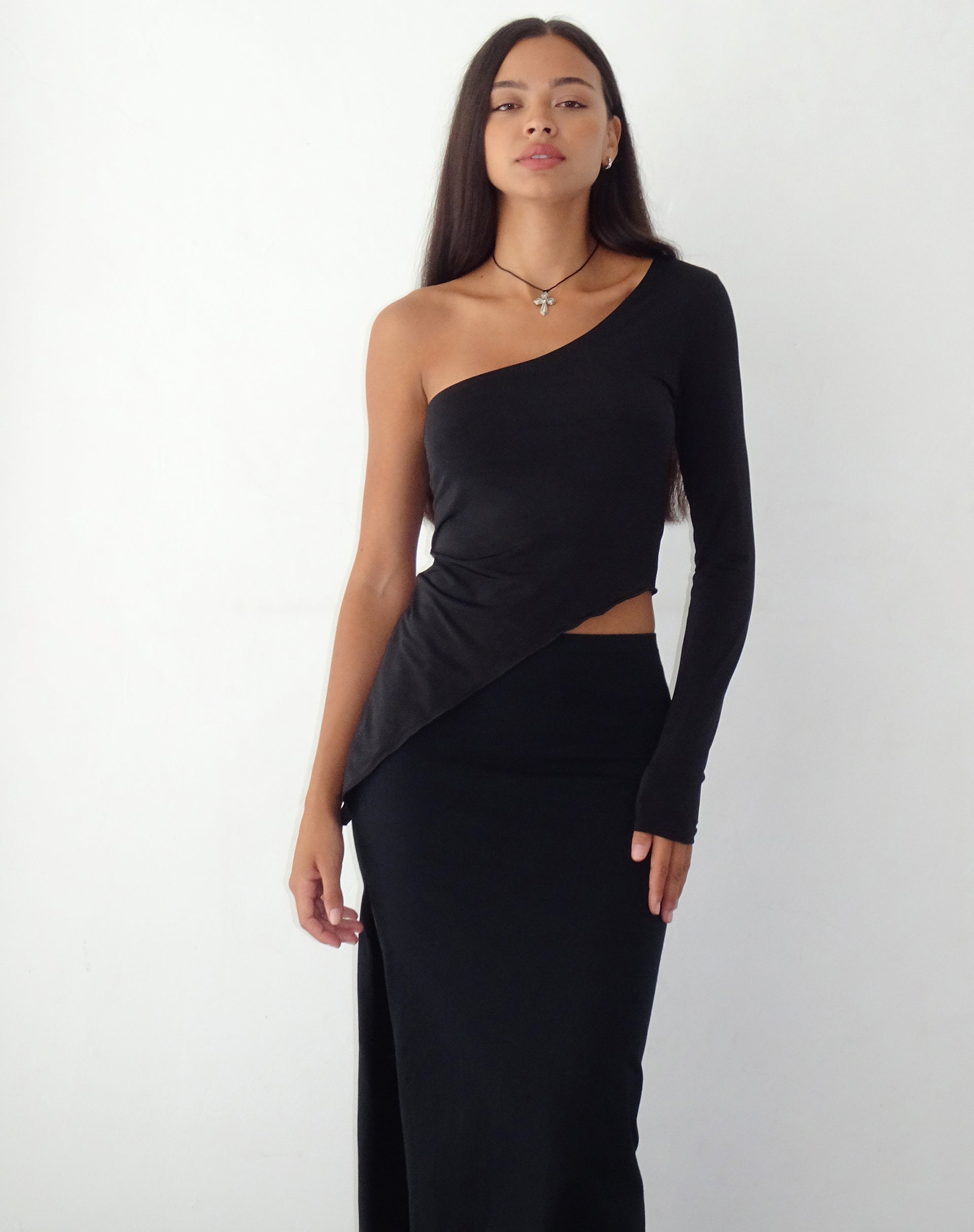 Image de Dania One Shoulder Top in Slinky Black