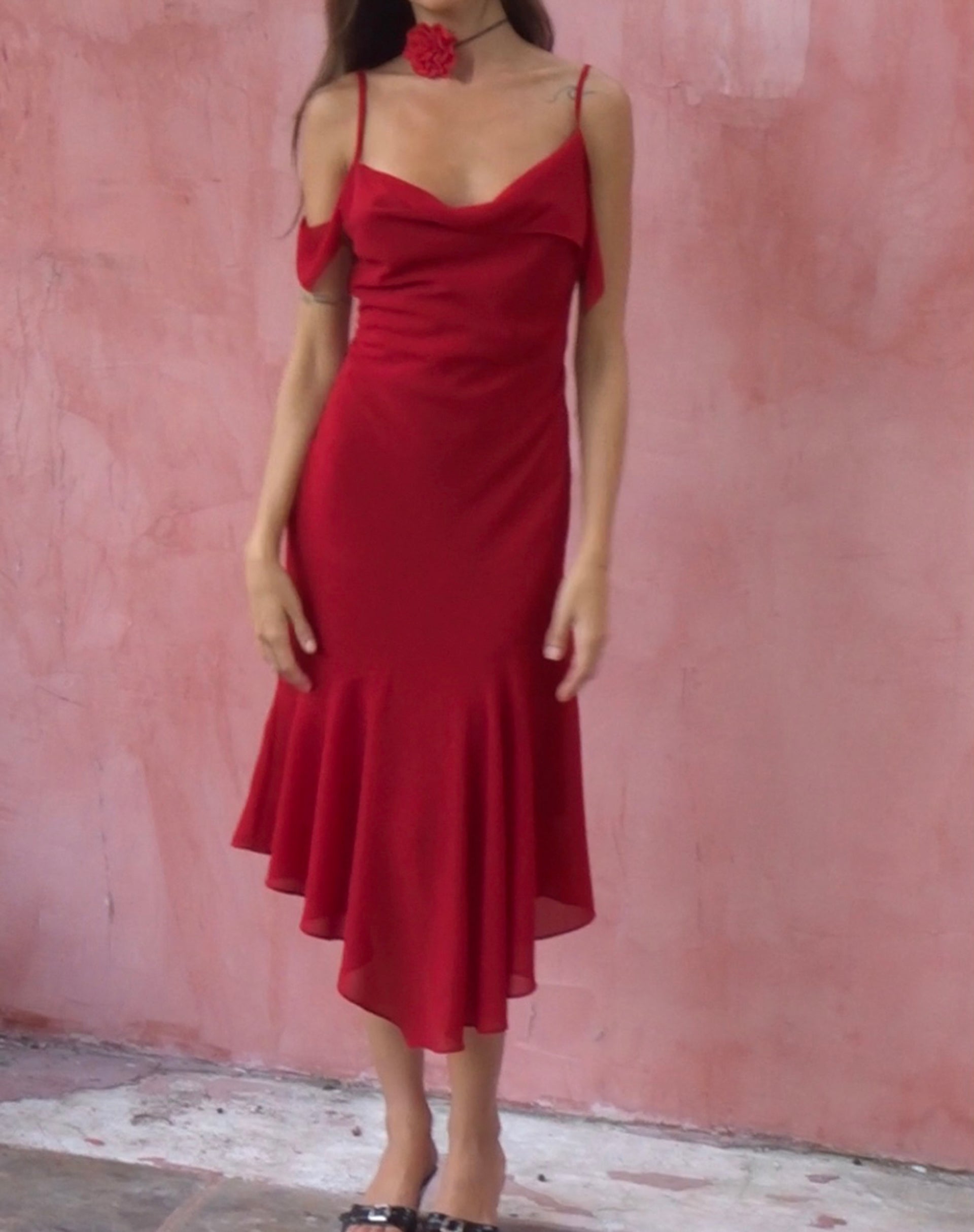 Image de Dansya Midi Chiffon Dress in Red