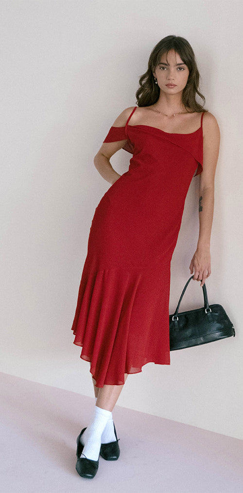 Image de Dansya Midi Chiffon Dress in Red