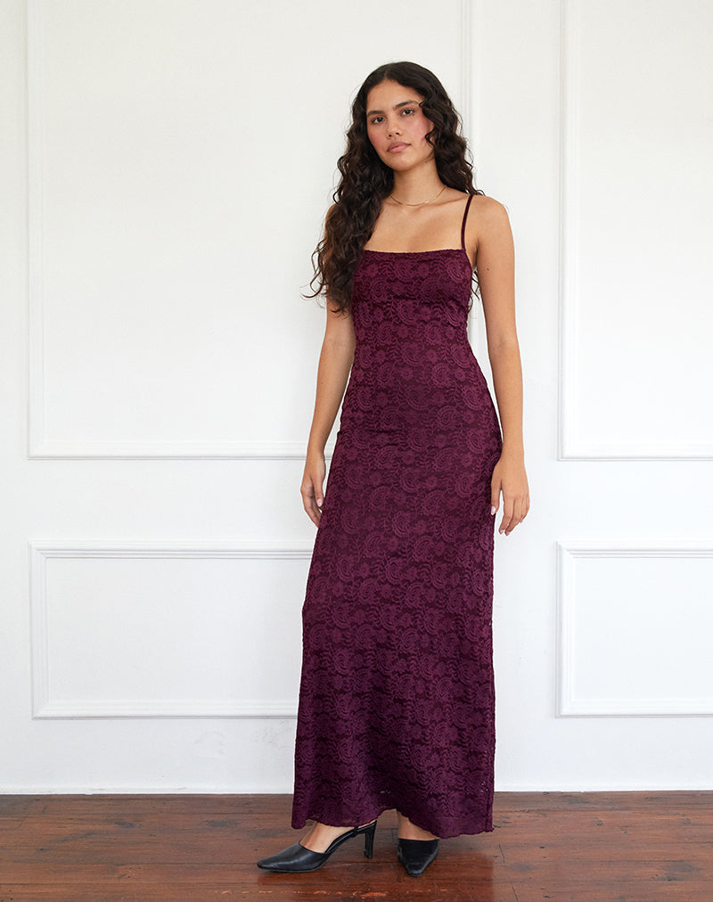 Image de Darsih Cami Maxi Dress in Paisley Lace Burgundy