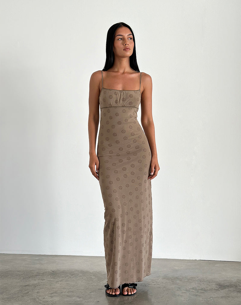 Robe longue Darsih en flocage marguerite marron clair
