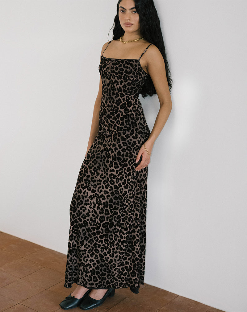 image de Darsih Maxi Dress in Flocked Rar Leopard