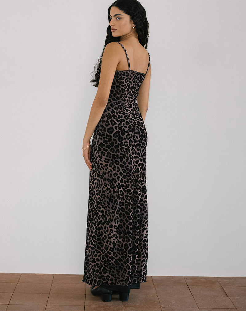 image de Darsih Maxi Dress in Flocked Rar Leopard