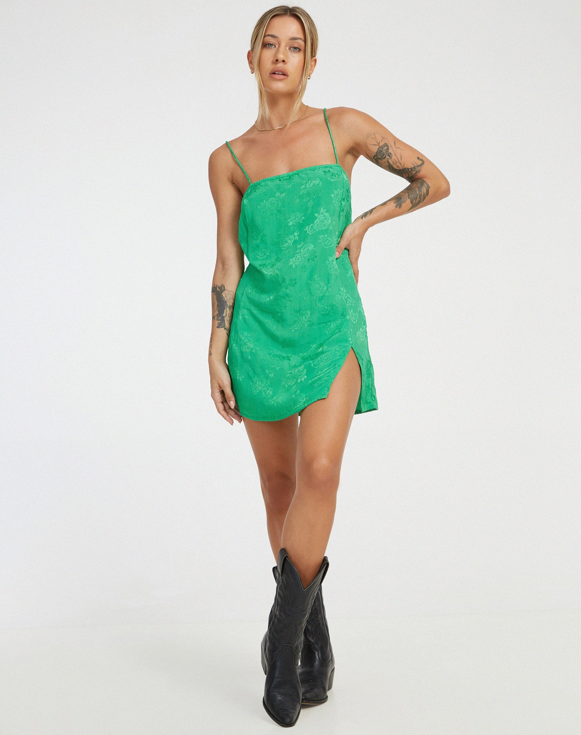 Image de Datista Mini Robe en Satin Rose Jade Vert