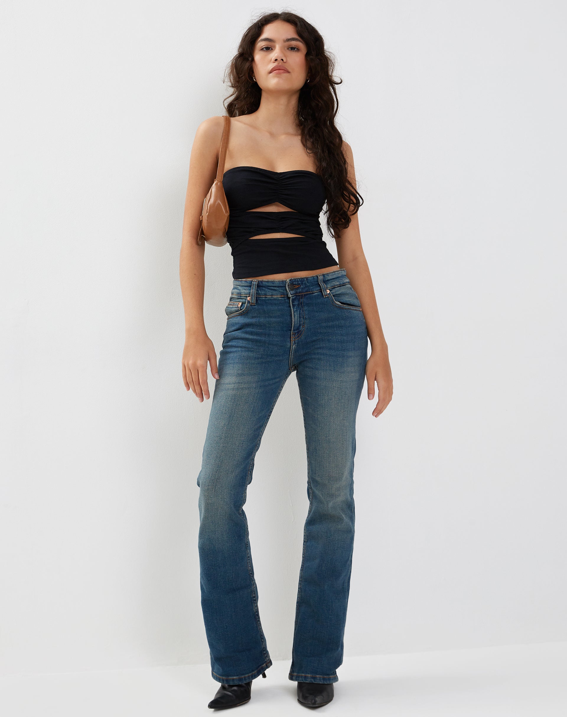 Image de Dayu Bandeau Crop Top in Black