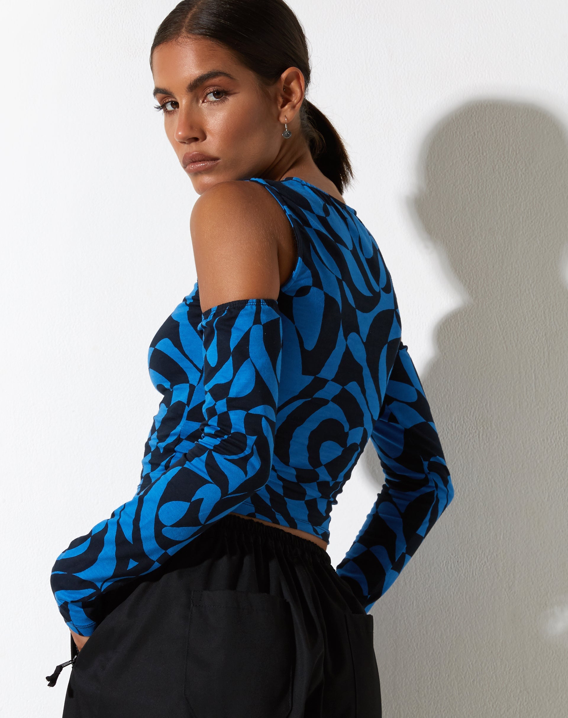 image de Denver Top in Irregular Optic Blue