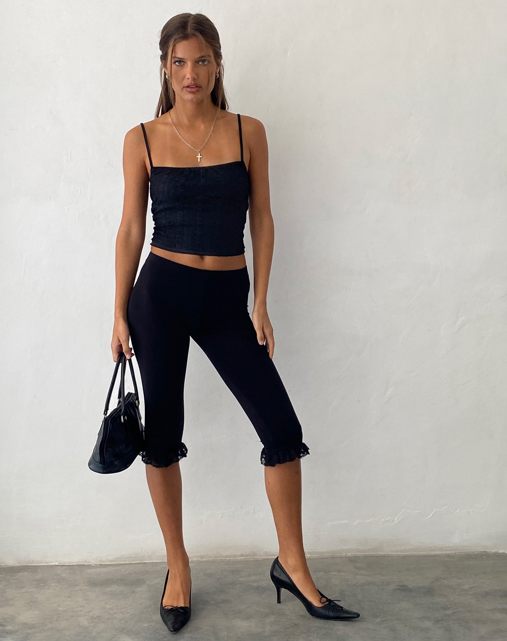 Image de Deska Cami Top in Lace Black