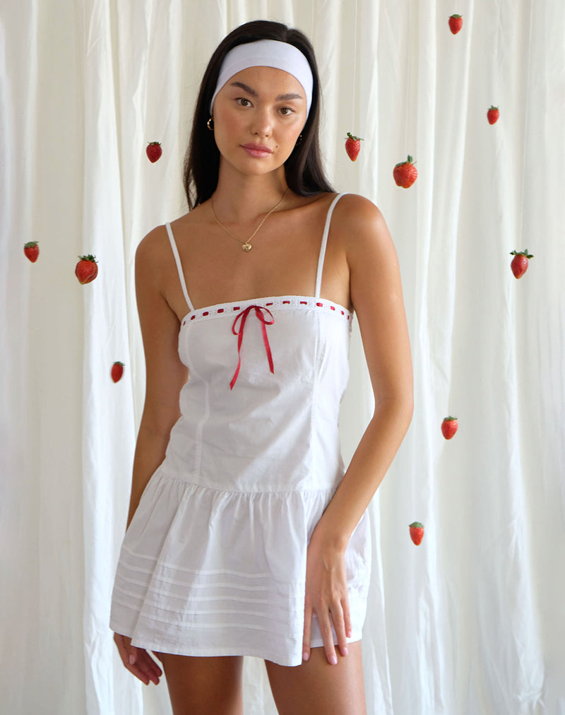 Image de la mini robe Dhilla en popeline blanche