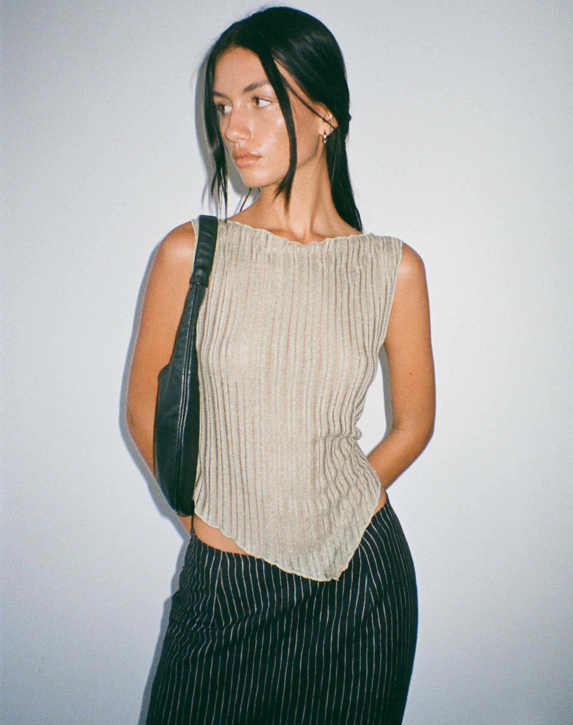 image de Etta Knitted Vest Top in Sage