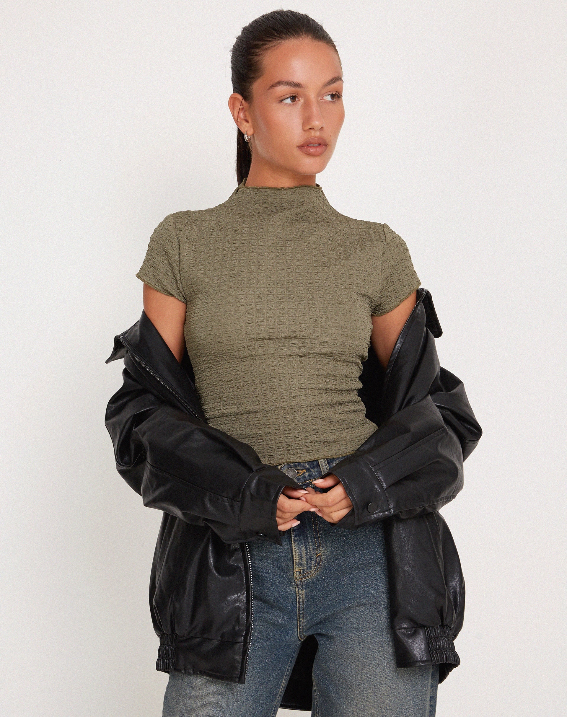 Image de Elton High Neck Top in Khaki