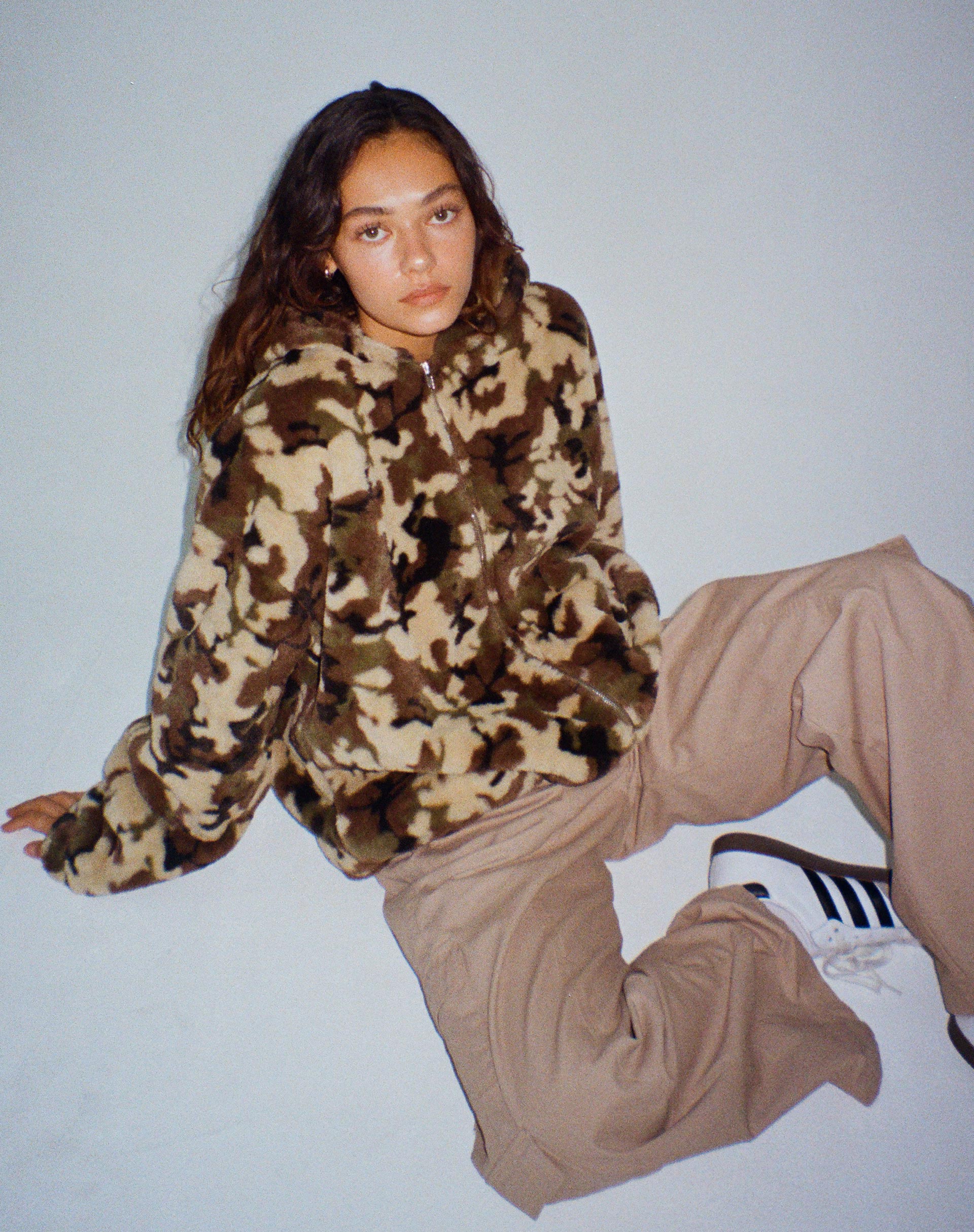 Image de Emerson Faux Fur Jacket in Camo Brown Pebble