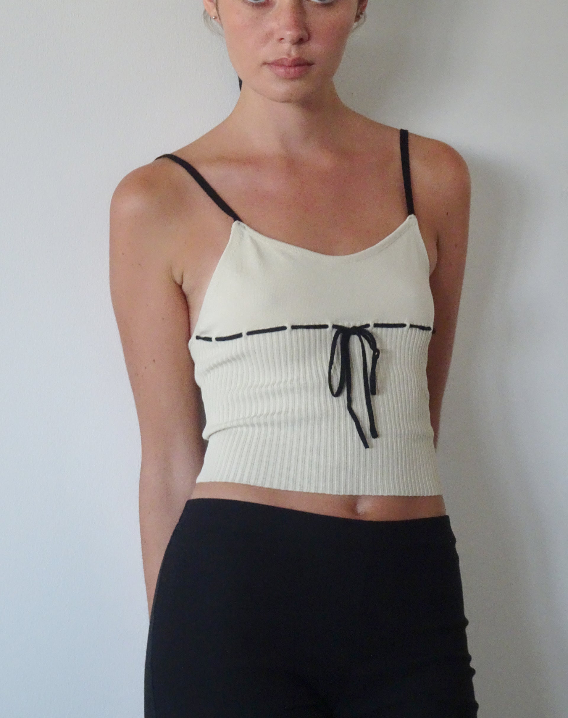 Image de Emonie Cami Top in Neutral with Black Binding