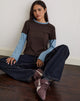 Image de Enid T-Shirt superposé en brun chocolat et bleu clair