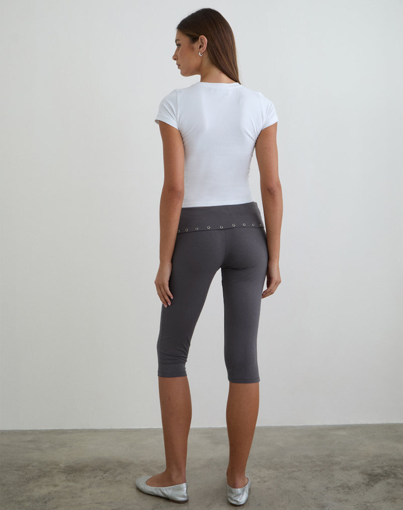 Image du pantalon Enmu Capri en jersey gris anthracite avec œillets